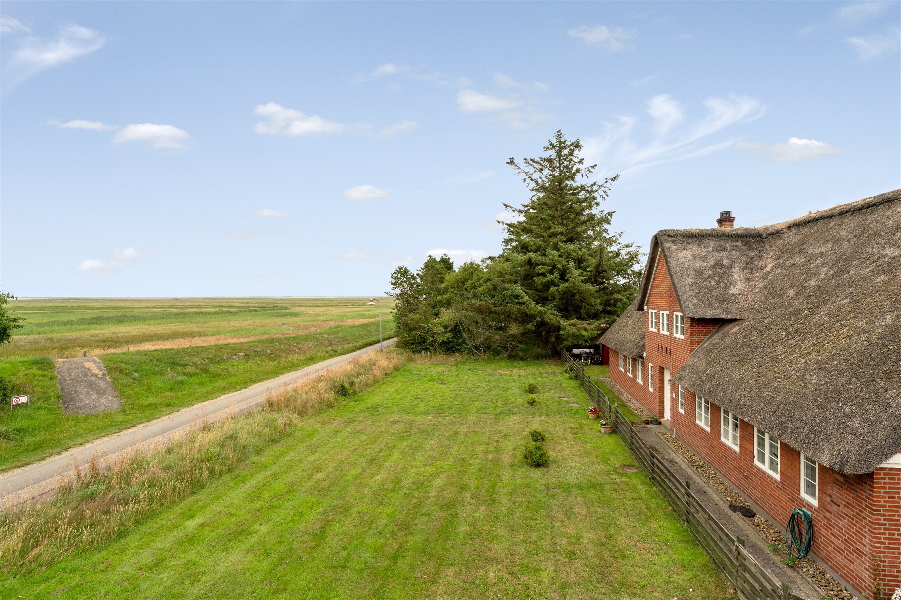 Fremhævet ejendommen billede i fuldskærmstilstand. Billede af Digevej 13, Sønderho, 6720 Fanø