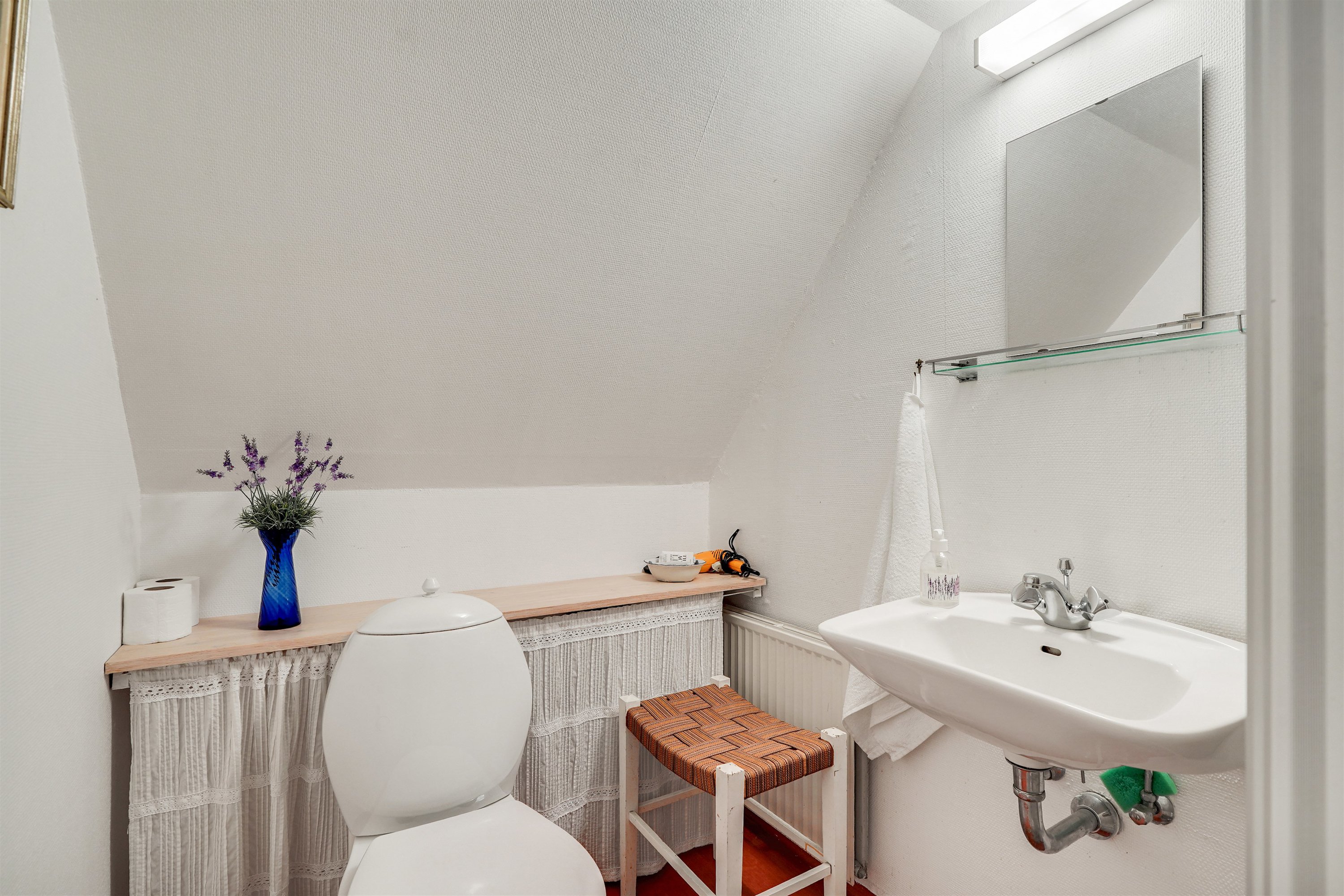 Fremhævet badeværelse billede i fuldskærmstilstand. Billede af Digevej 13, Sønderho, 6720 Fanø