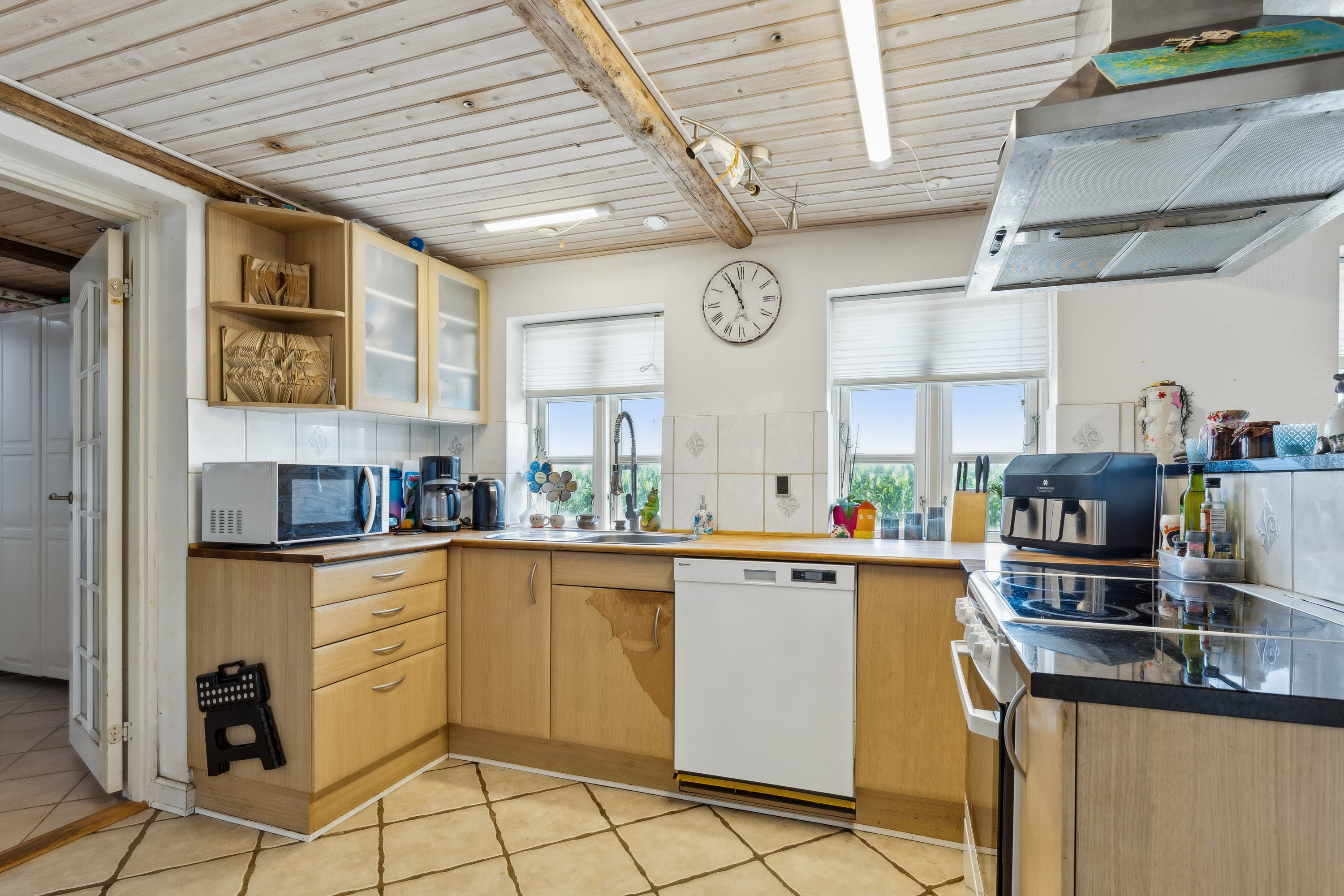 Fremhævet køkken billede i fuldskærmstilstand. Billede af Grønhøjvej 49, Hatting, 8700 Horsens