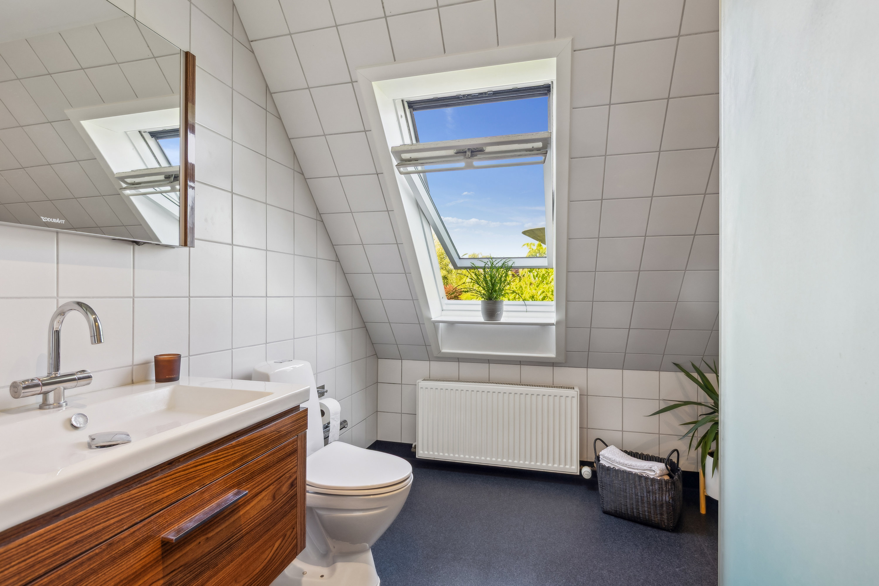 Fremhævet badeværelse billede i fuldskærmstilstand. Billede af Nygårdsvej 17, Thorsvang, 8700 Horsens