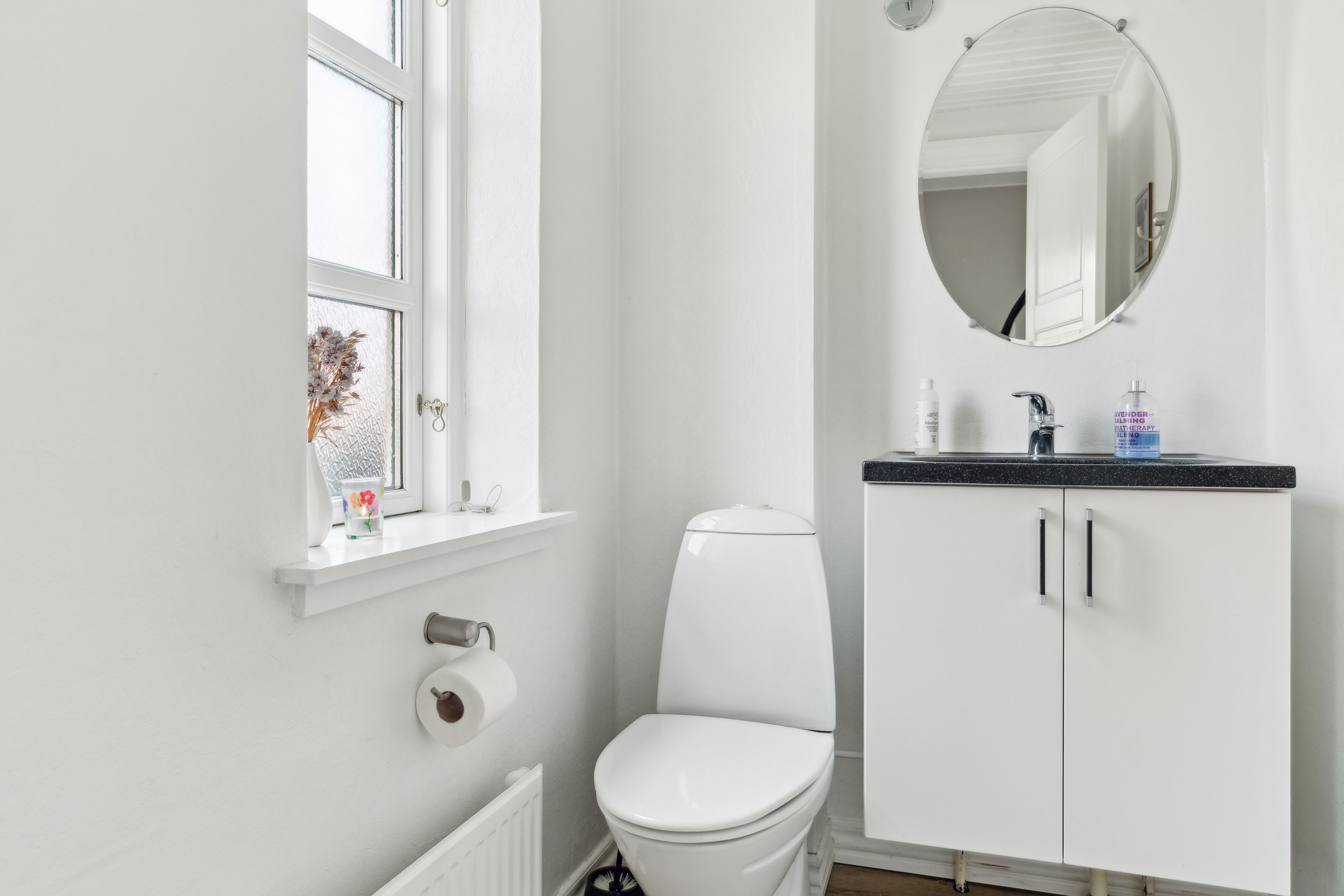 Fremhævet badeværelse billede i fuldskærmstilstand. Billede af Nyborgvej 5, 5772 Kværndrup