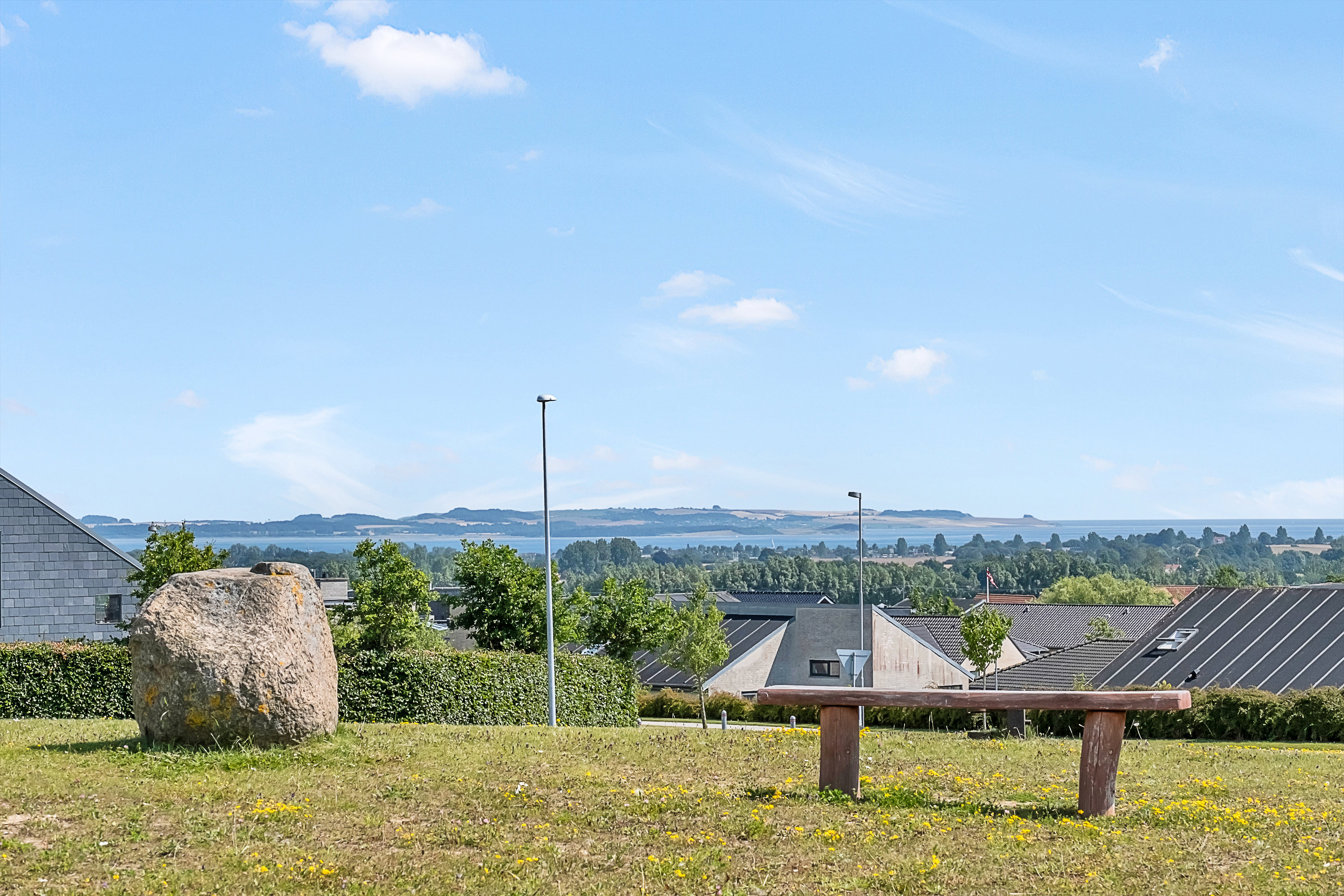 Fremhævet udsigt billede i fuldskærmstilstand. Billede af Blåbærhaven 11, 8520 Lystrup