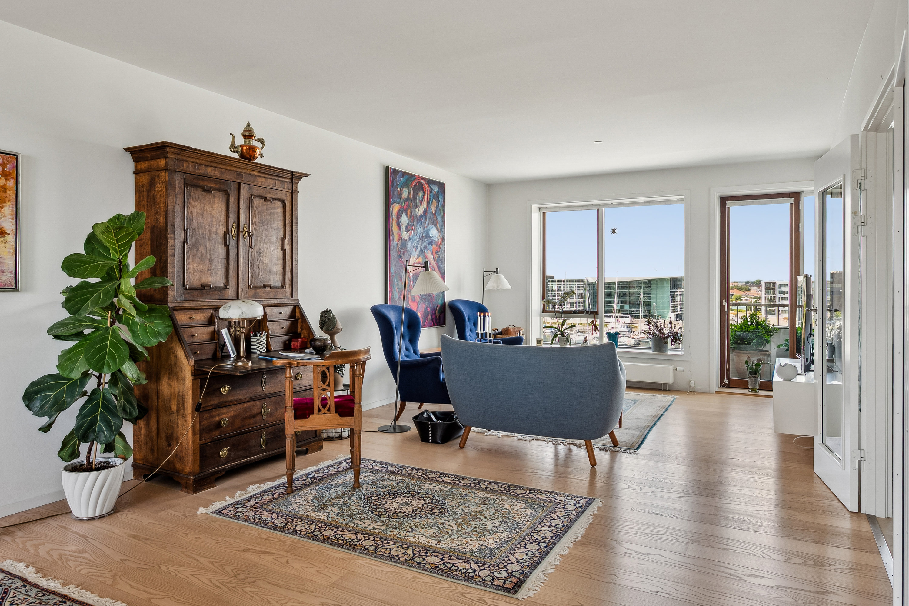 Fremhævet stue billede i fuldskærmstilstand. Billede af Tuborg Havnepark 20, 4. th., 2900 Hellerup