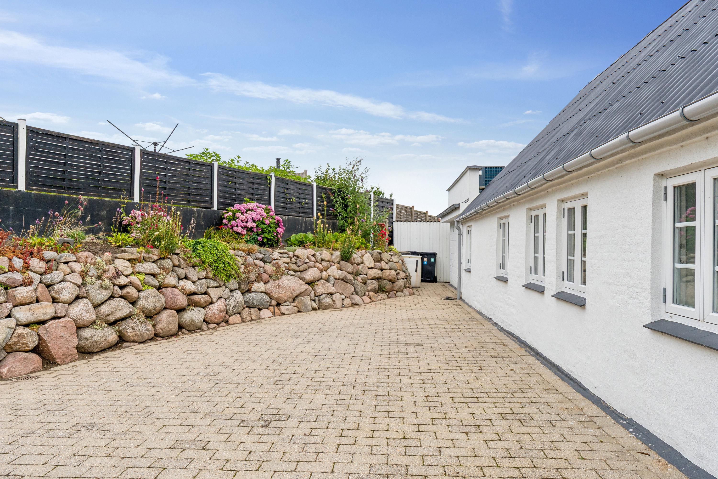 Fremhævet ejendom 1 billede i fuldskærmstilstand. Billede af Søbakkevej 13, 5985 Søby Ærø