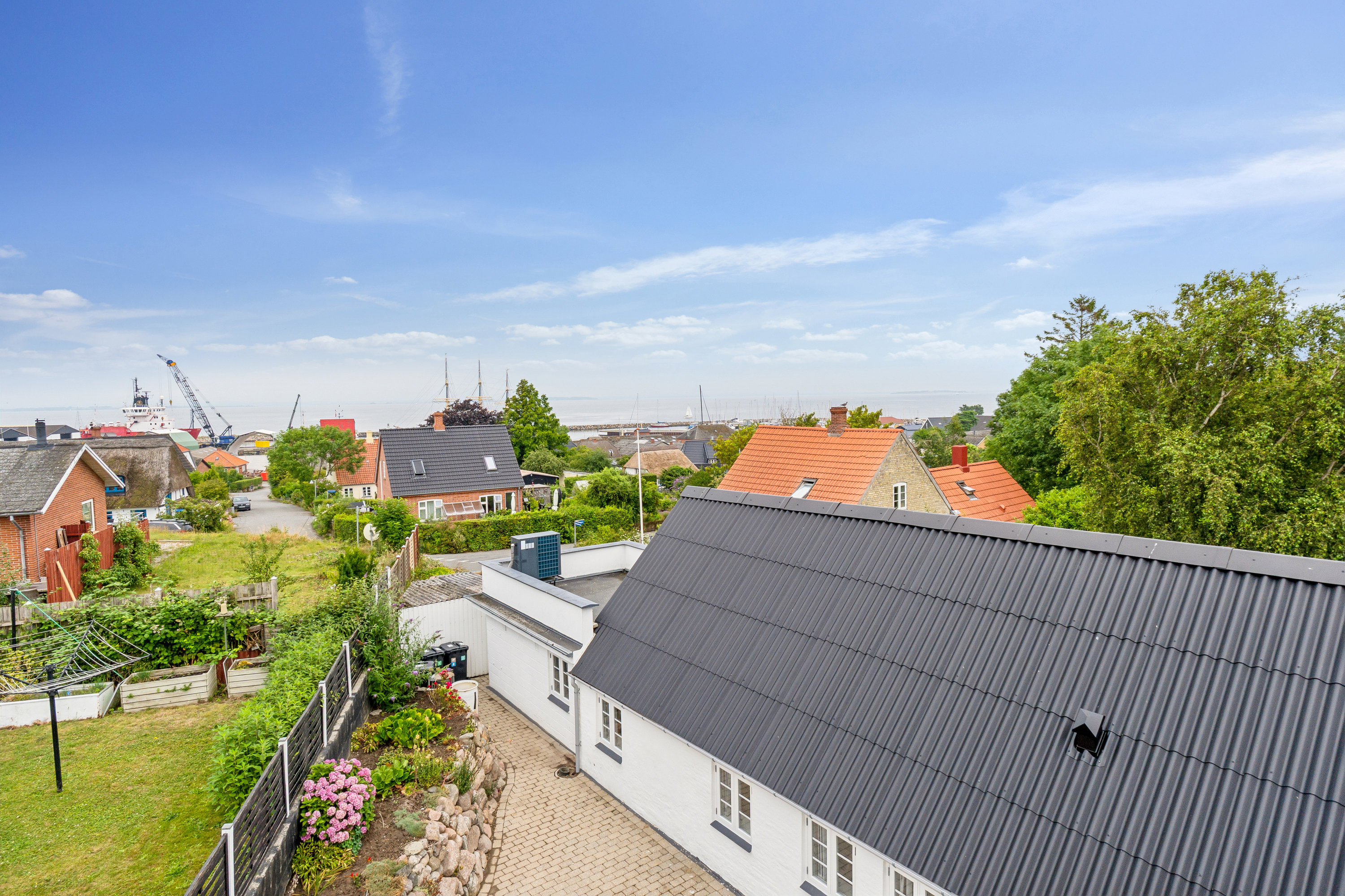 Fremhævet ejendom 1 billede i fuldskærmstilstand. Billede af Søbakkevej 13, 5985 Søby Ærø