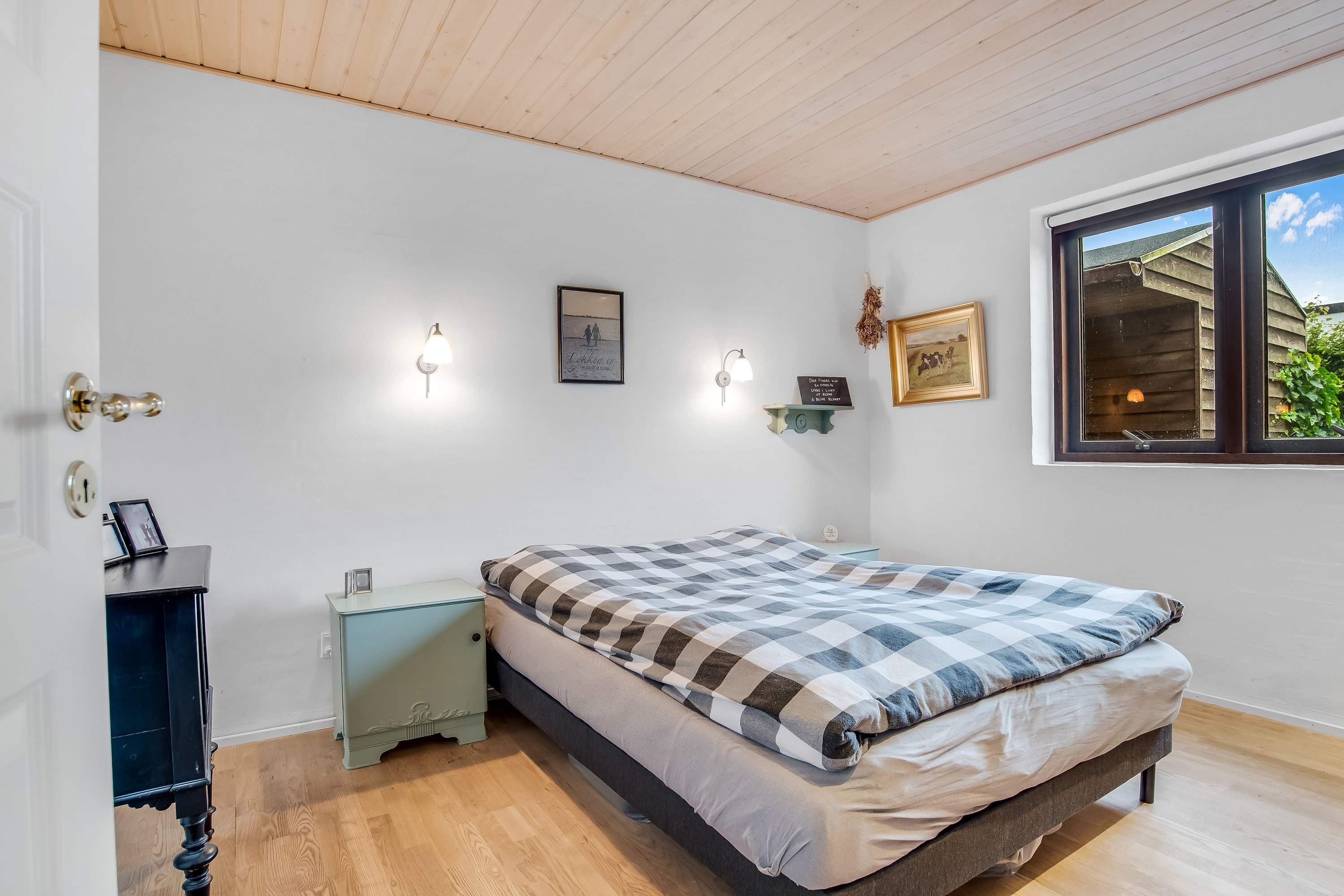 Fremhævet soveværelse billede i fuldskærmstilstand. Billede af Hjulkronen 22, Mejdal, 7500 Holstebro