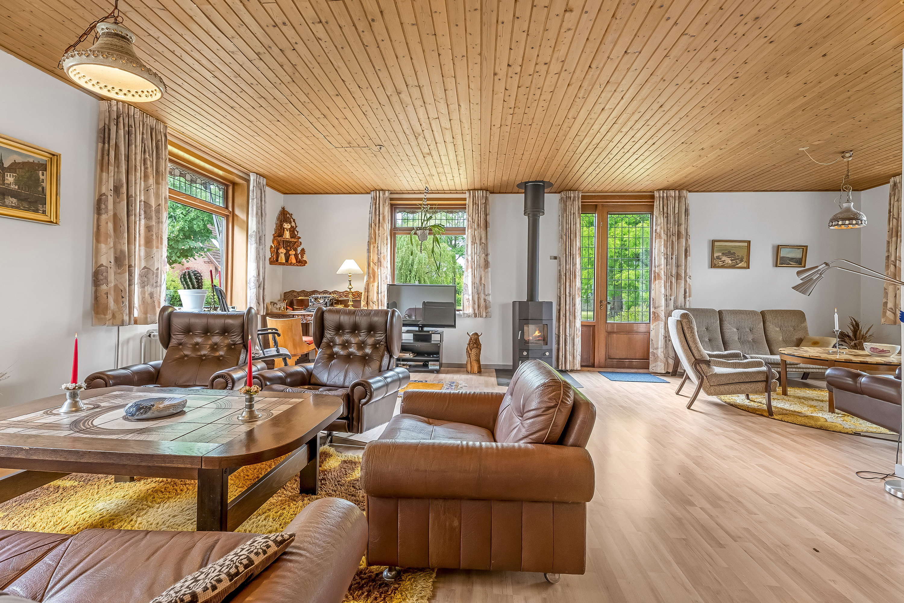 Fremhævet stue billede i fuldskærmstilstand. Billede af Kragenæsvej 73, 4943 Torrig L