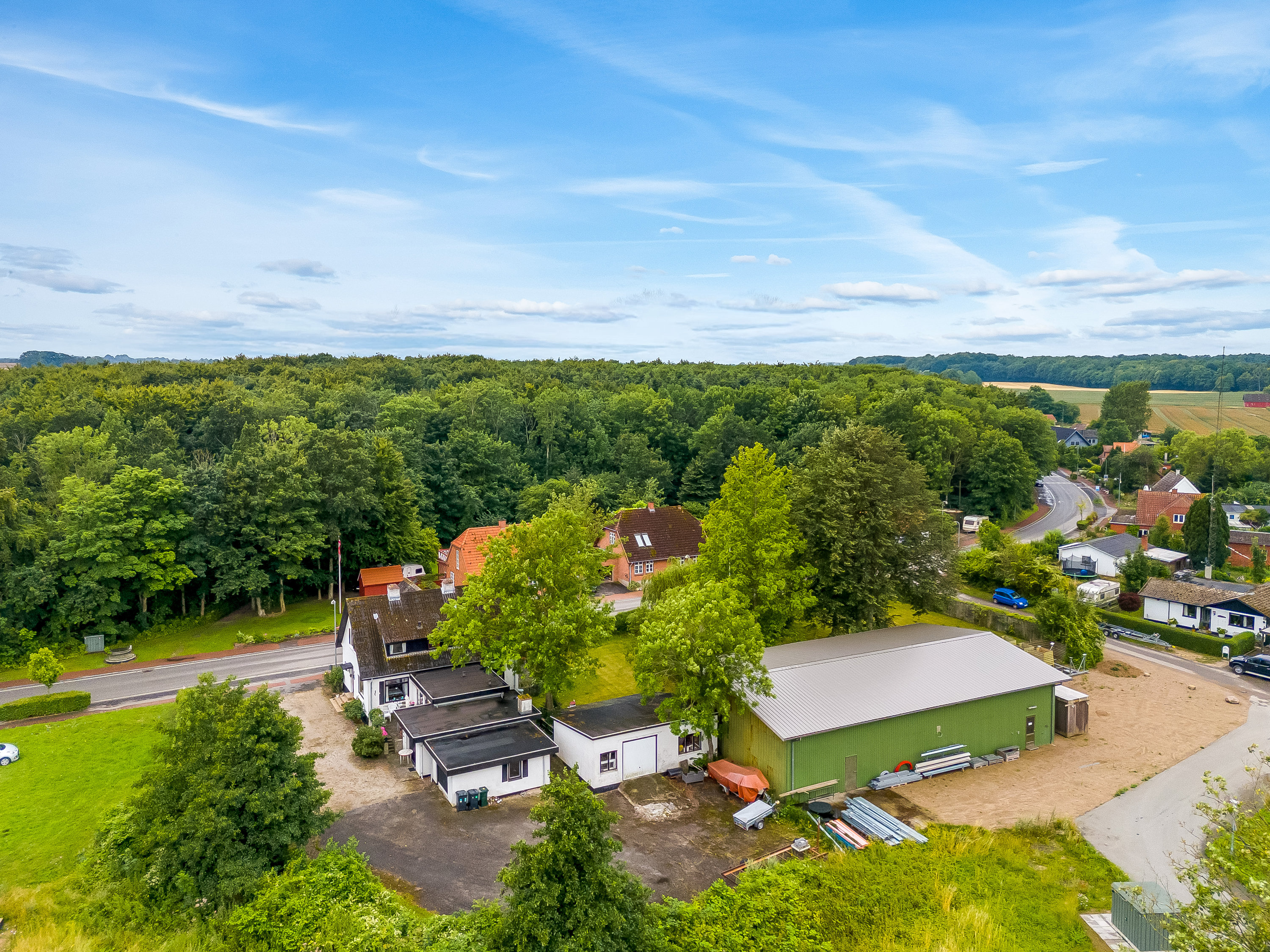 Fremhævet luftfoto billede i fuldskærmstilstand. Billede af Kragenæsvej 73, 4943 Torrig L