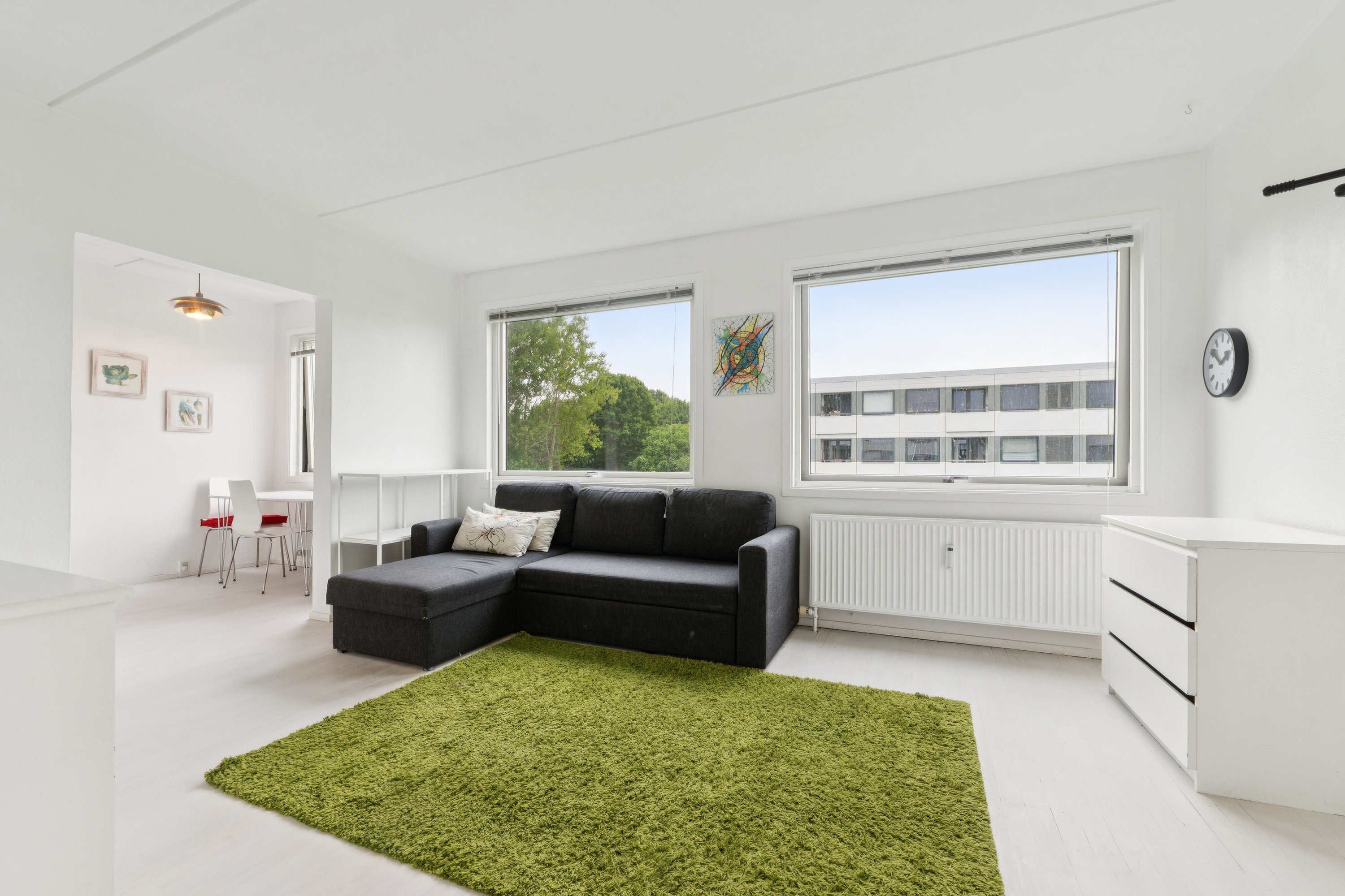 Fremhævet stue billede i fuldskærmstilstand. Billede af Langelunden 9, 1. mf., Niverød, 2990 Nivå