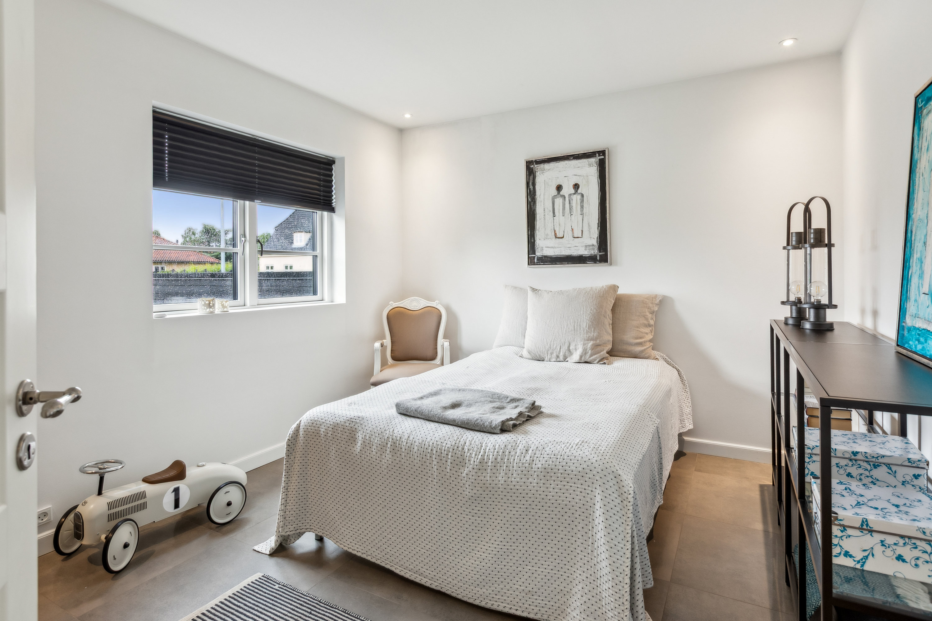 Fremhævet værelse billede i fuldskærmstilstand. Billede af Poppelvang 22, 2770 Kastrup