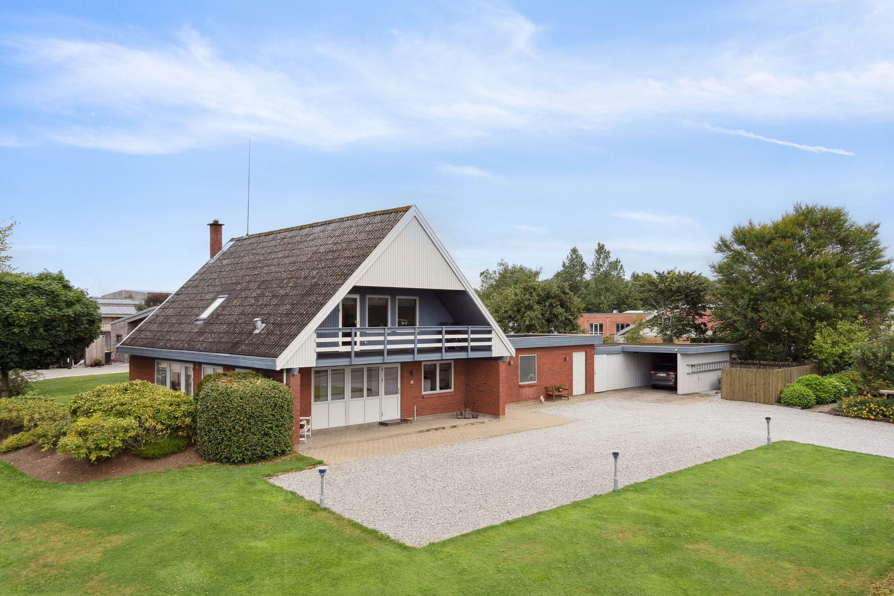 Fremhævet udendørs billede i fuldskærmstilstand. Billede af Aftensang 14, 6040 Egtved