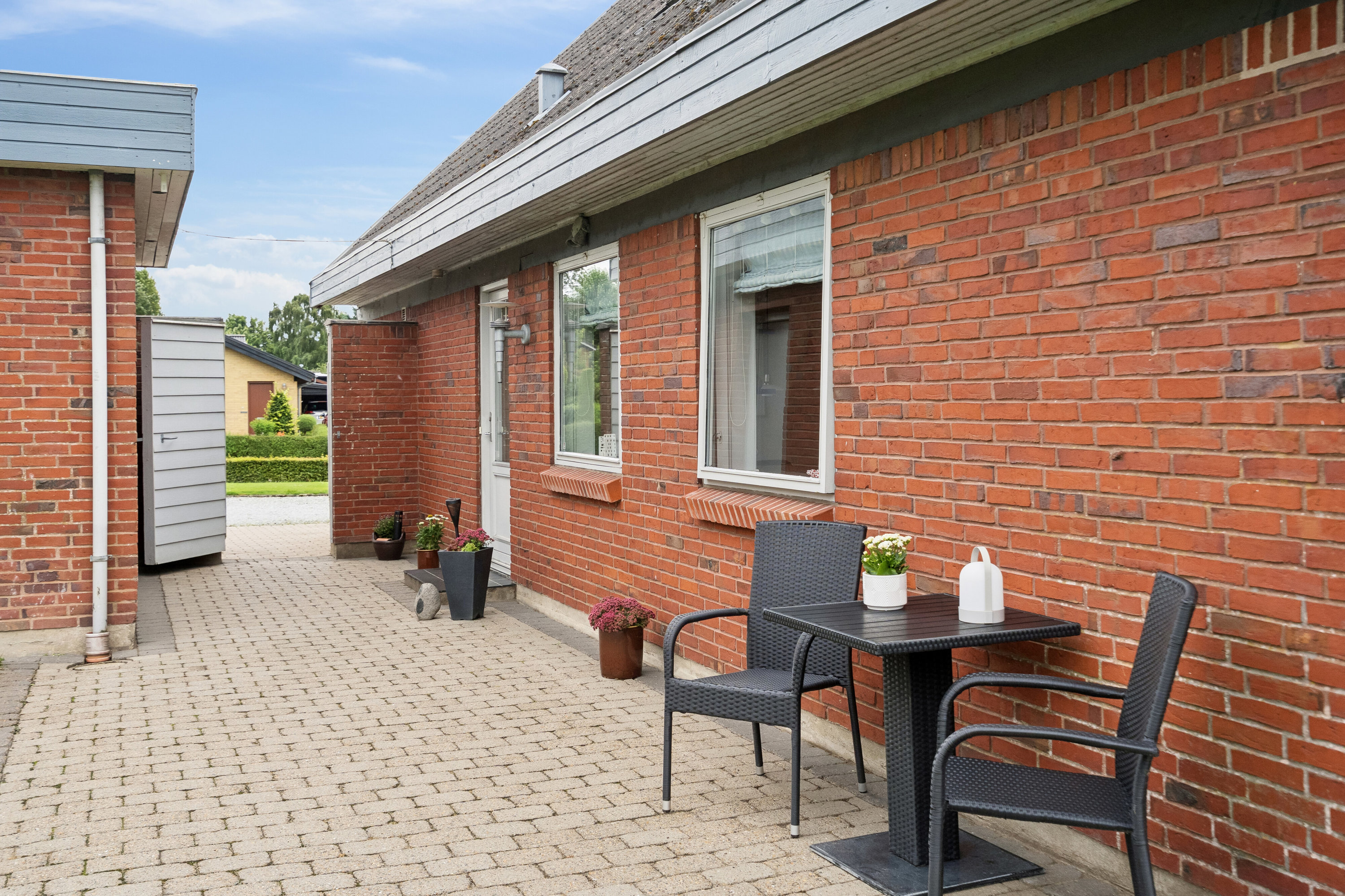 Fremhævet udendørs billede i fuldskærmstilstand. Billede af Aftensang 14, 6040 Egtved