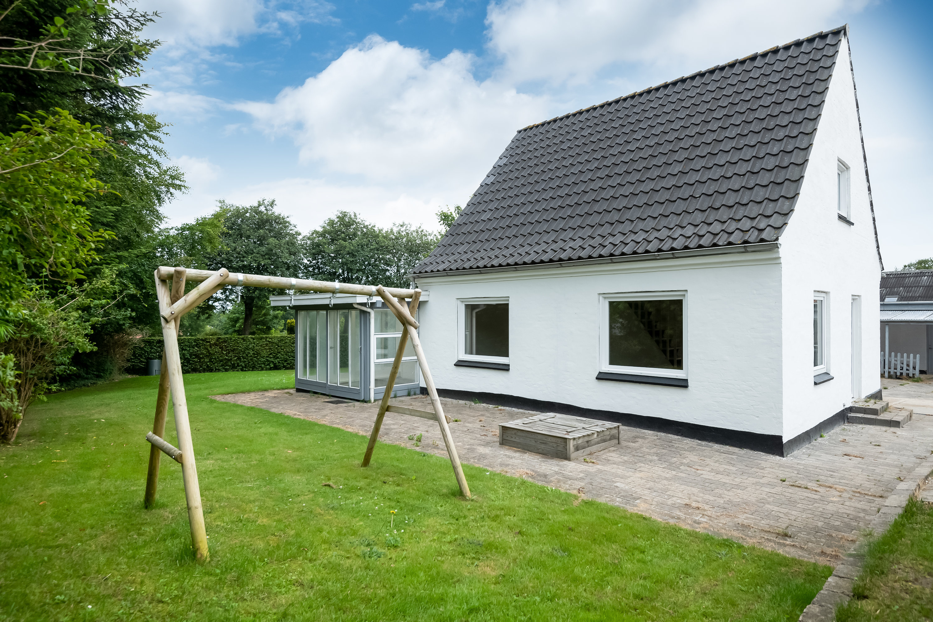 Miniaturebillede 1: . Billede af Kirkestien 5, 9830 Tårs