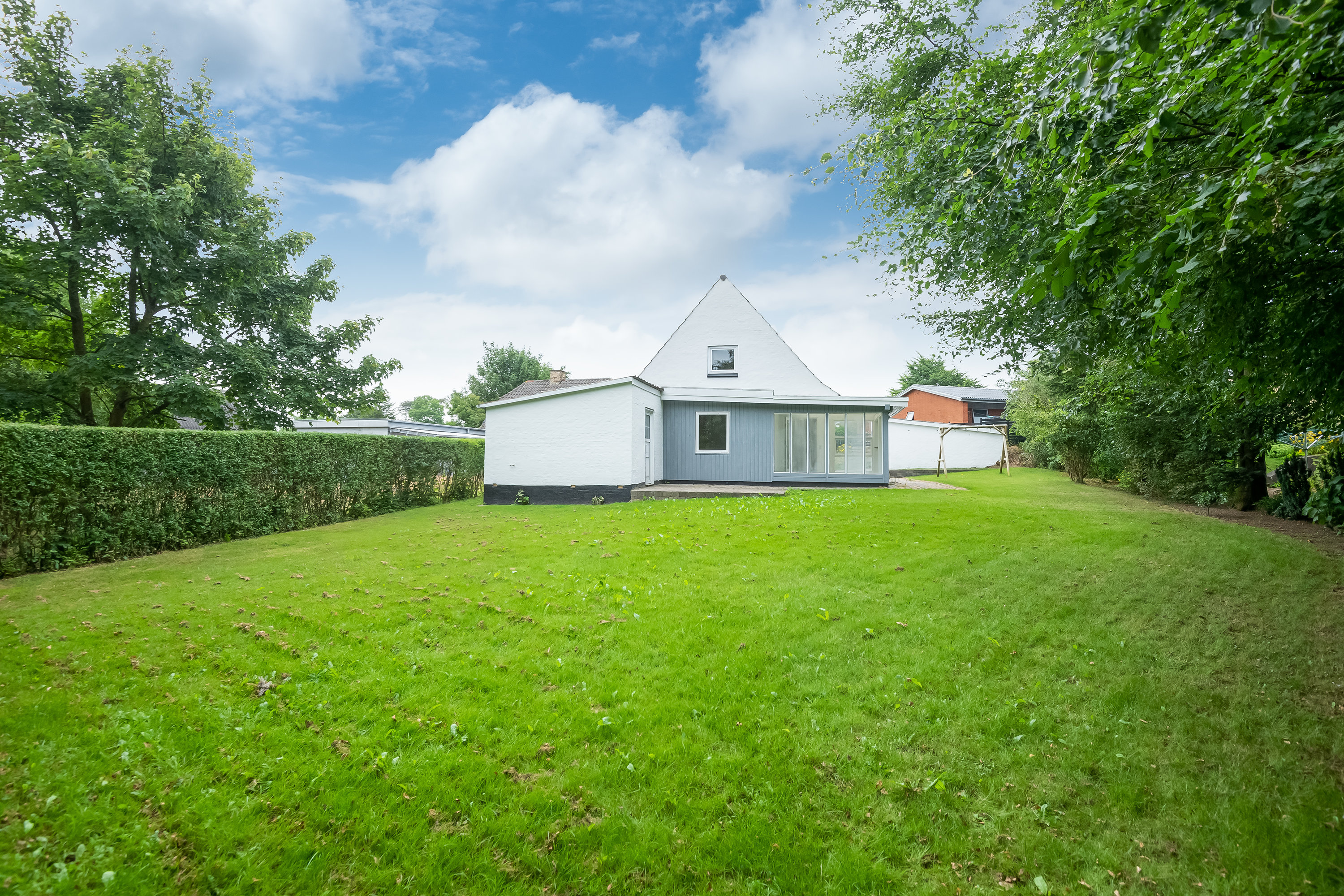 Fremhævet  billede i fuldskærmstilstand. Billede af Kirkestien 5, 9830 Tårs