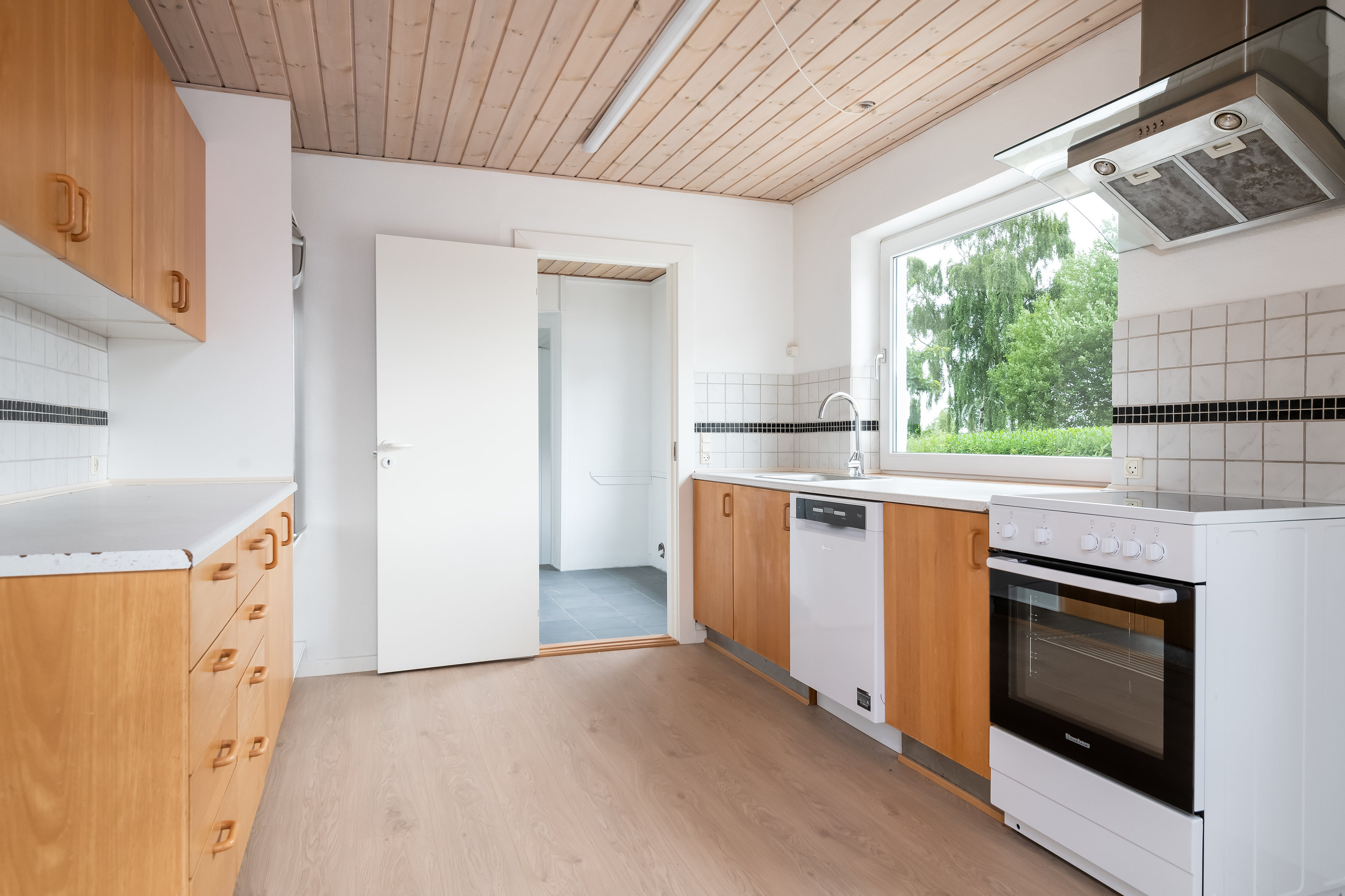 Fremhævet  billede i fuldskærmstilstand. Billede af Kirkestien 5, 9830 Tårs