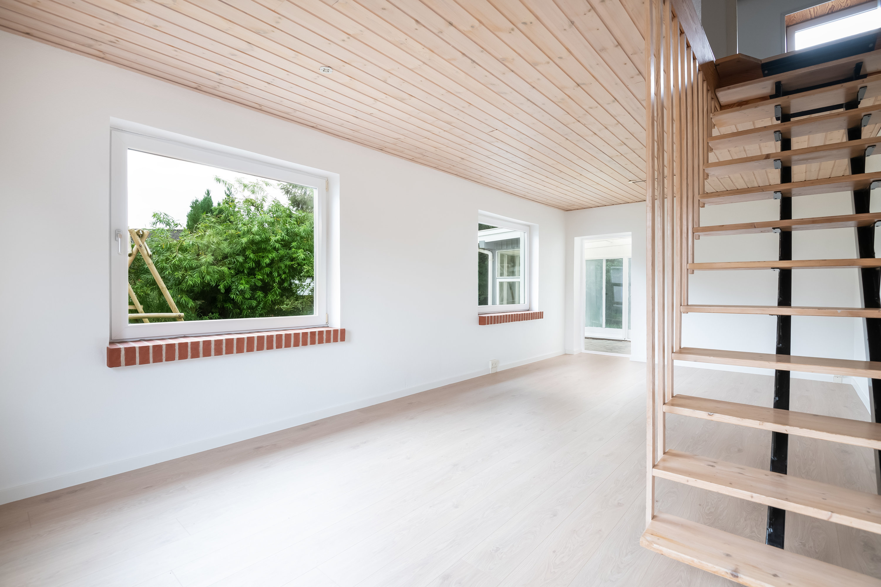 Fremhævet  billede i fuldskærmstilstand. Billede af Kirkestien 5, 9830 Tårs