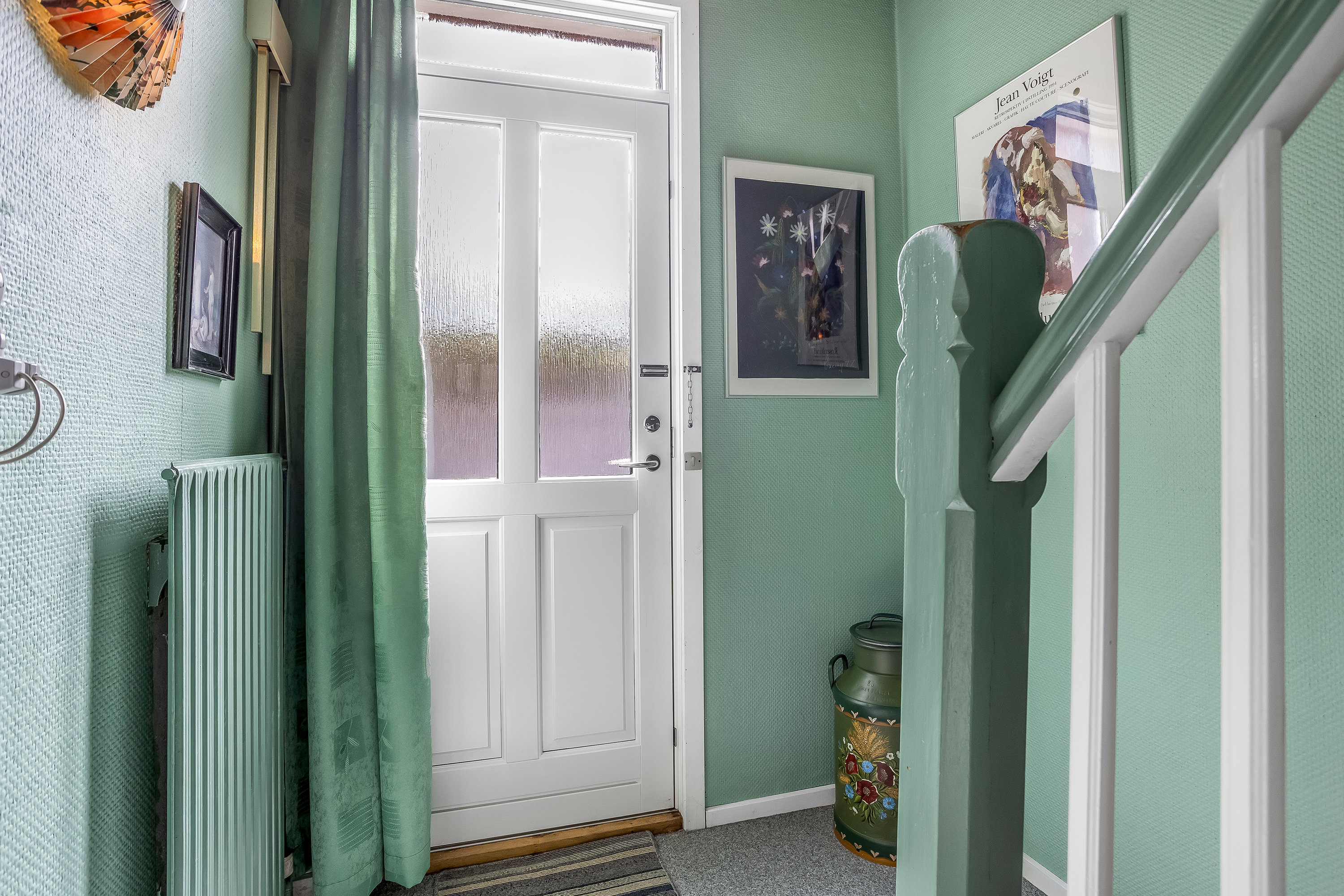 Miniaturebillede 1: entré. Billede af Aavej 11, 4800 Nykøbing F