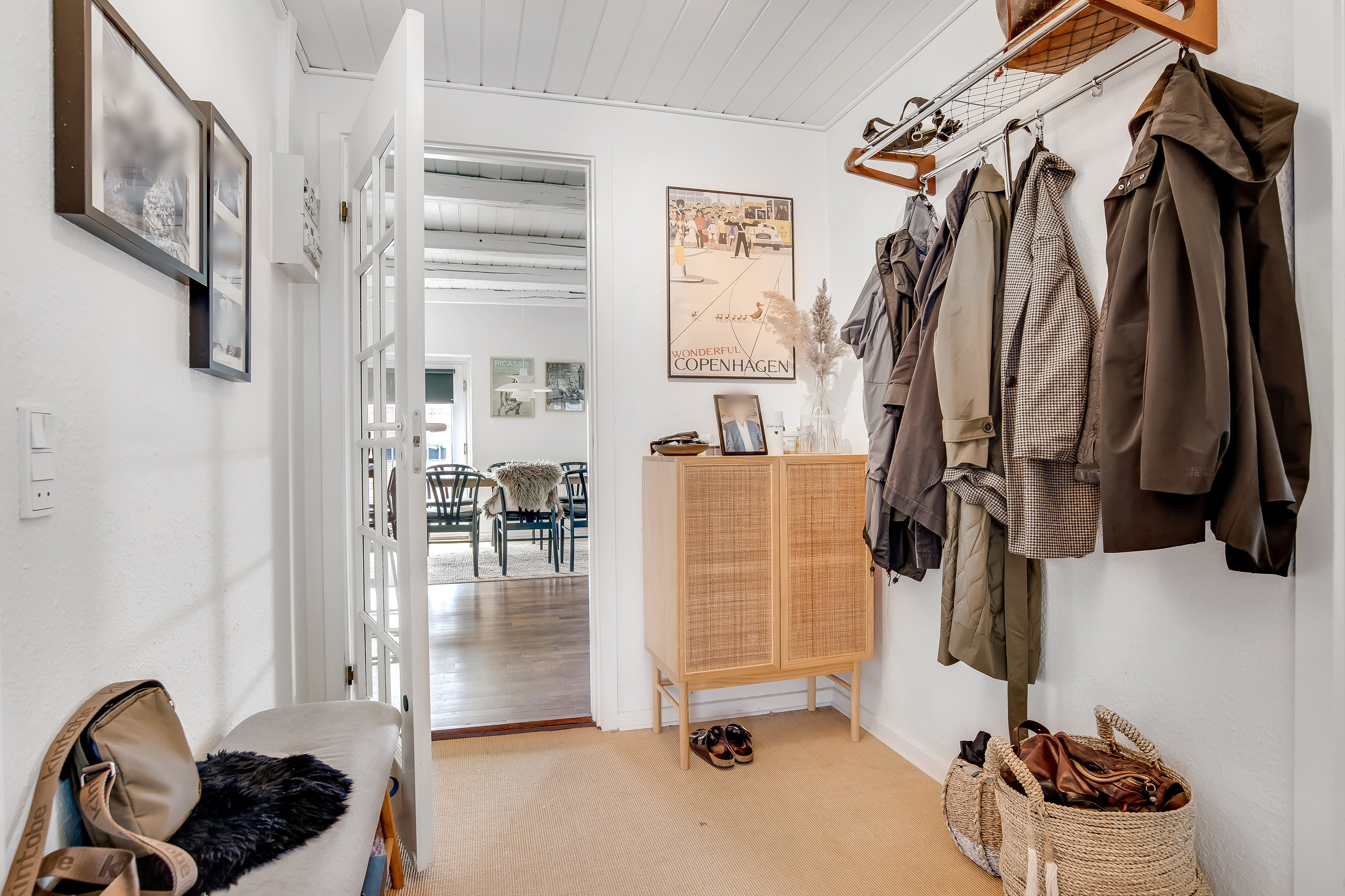 Fremhævet andet billede i fuldskærmstilstand. Billede af Kirkepladsen 8, 2. mf., 7500 Holstebro