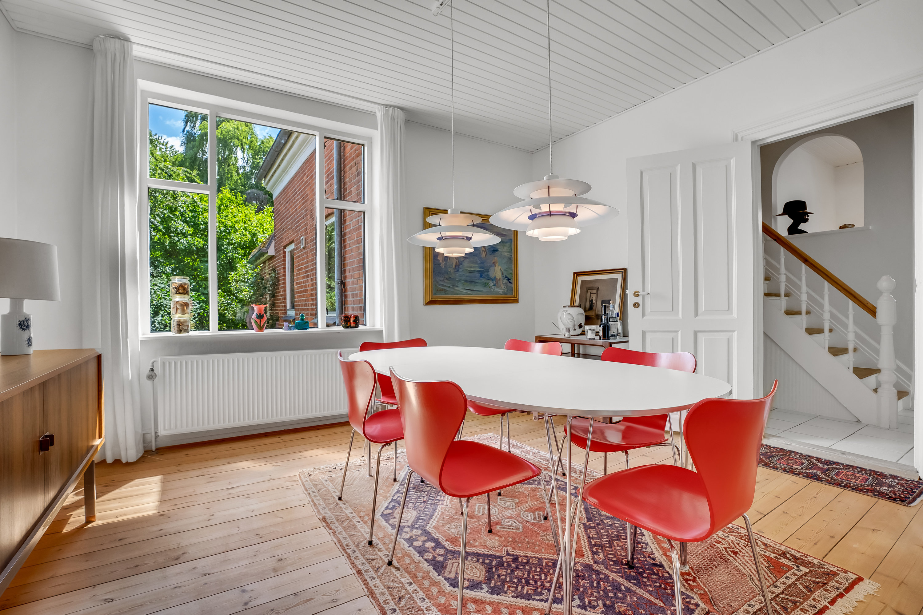 Fremhævet stue billede i fuldskærmstilstand. Billede af Kongensgade 36, 4800 Nykøbing F