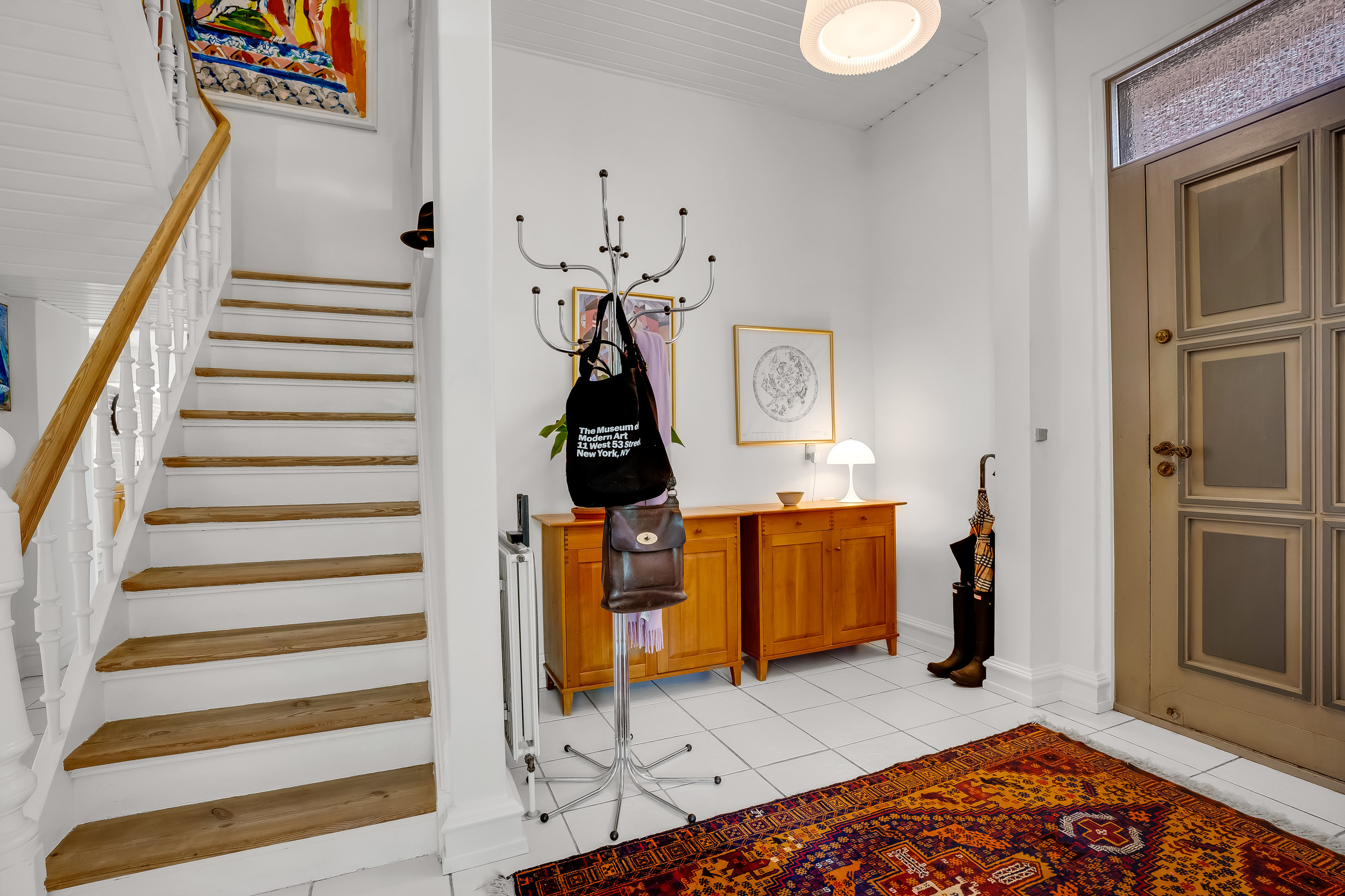 Fremhævet gang billede i fuldskærmstilstand. Billede af Kongensgade 36, 4800 Nykøbing F