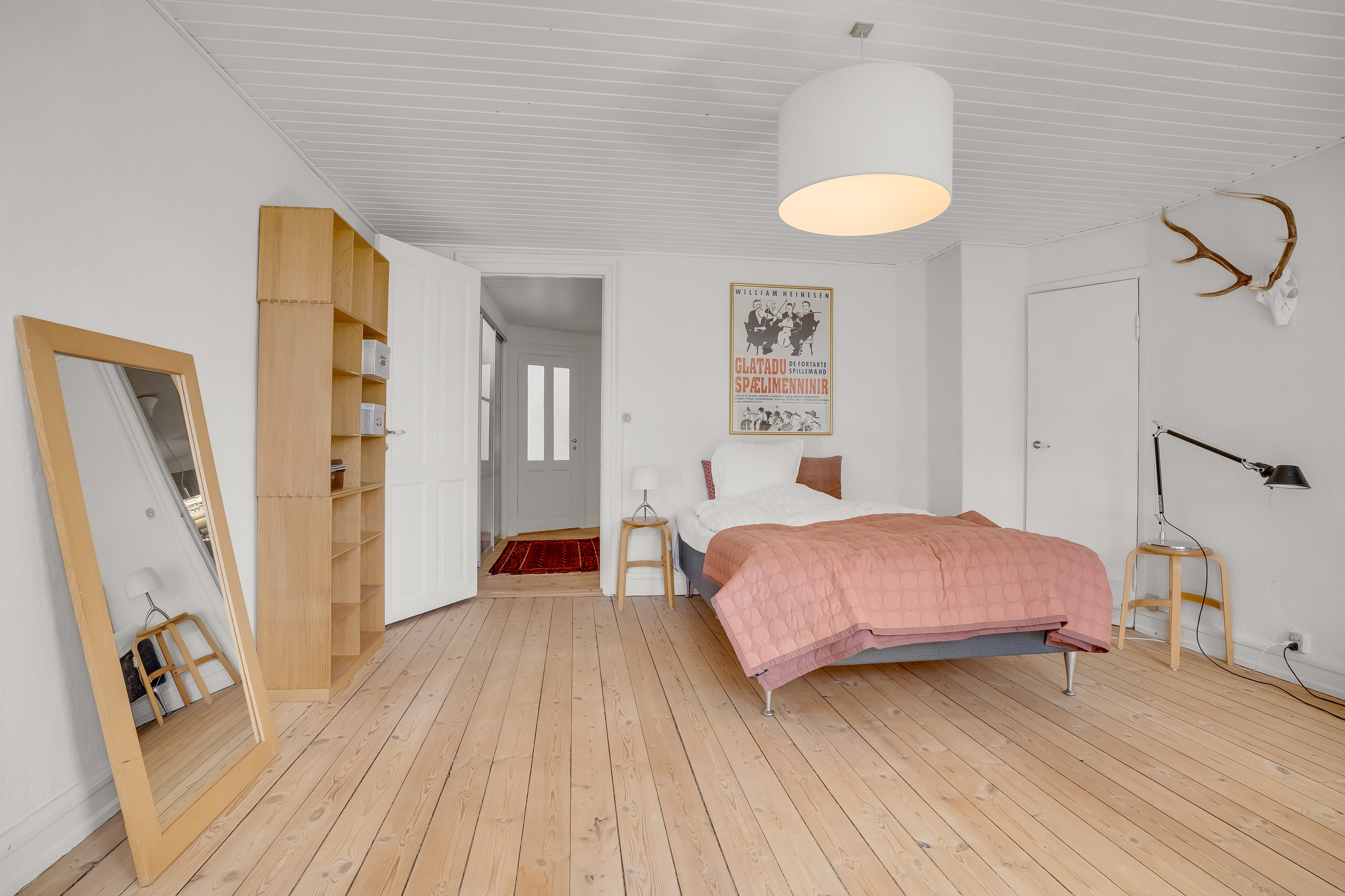 Fremhævet soveværelse billede i fuldskærmstilstand. Billede af Kongensgade 36, 4800 Nykøbing F