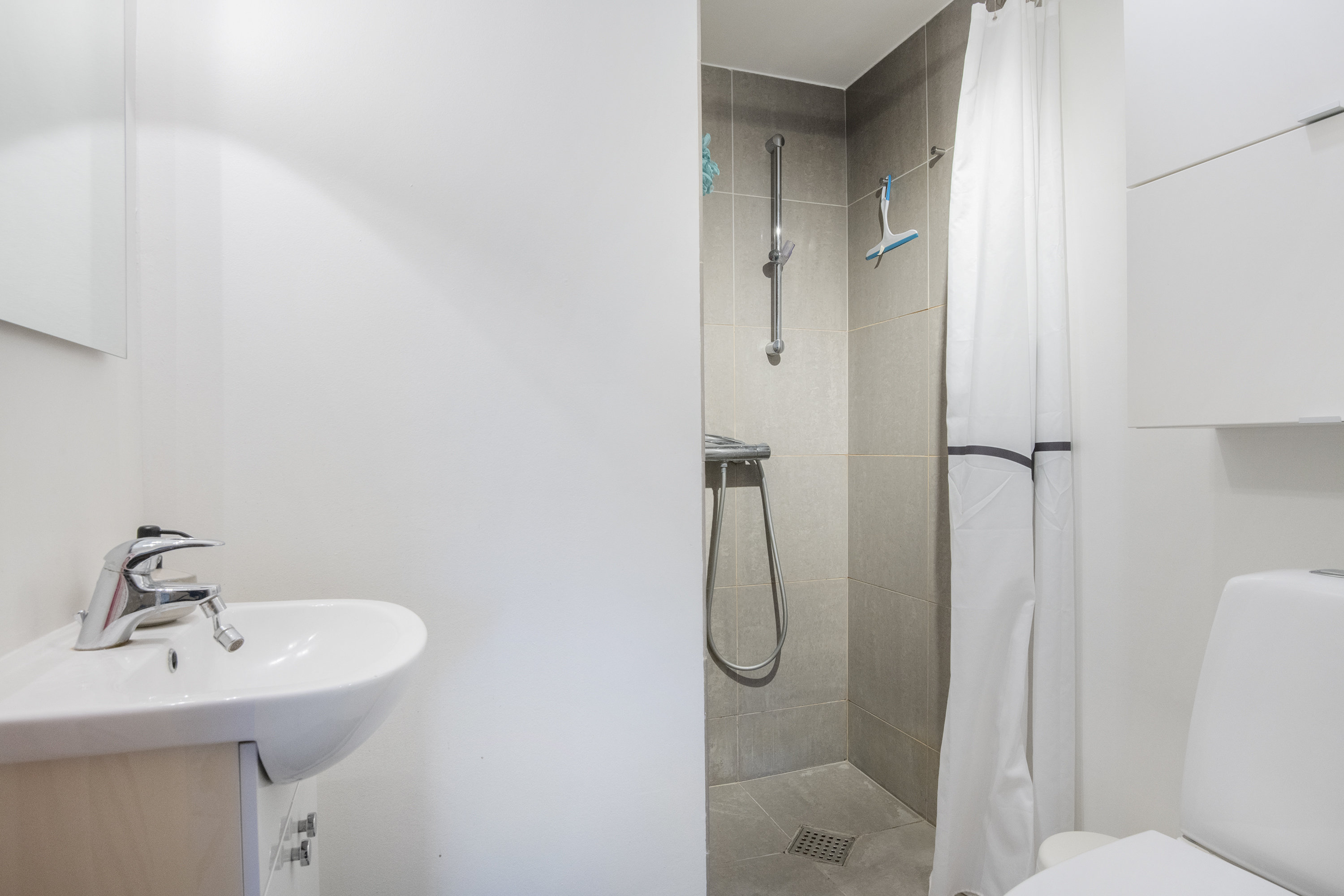 Miniaturebillede 2: bad. Billede af Hadsundvej 117, st.. tv., 9000 Aalborg