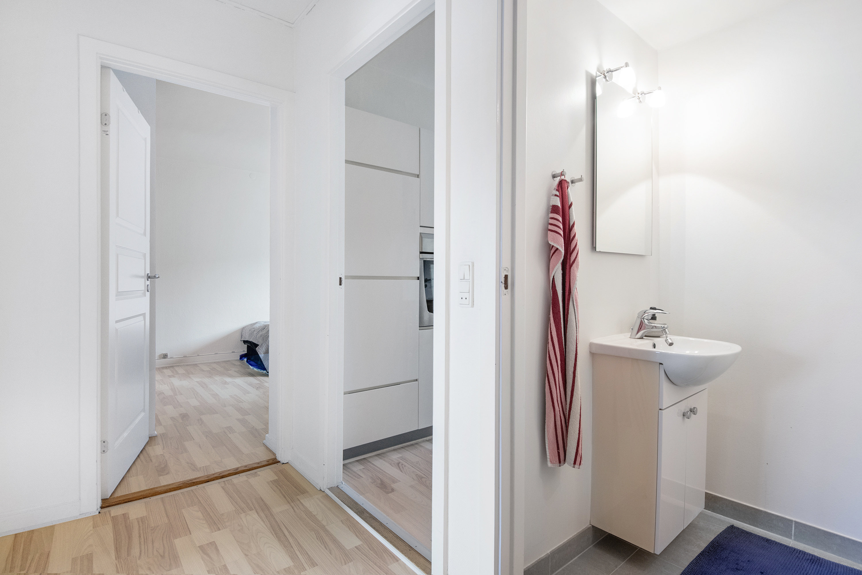 Fremhævet entre billede i fuldskærmstilstand. Billede af Hadsundvej 117, st.. tv., 9000 Aalborg