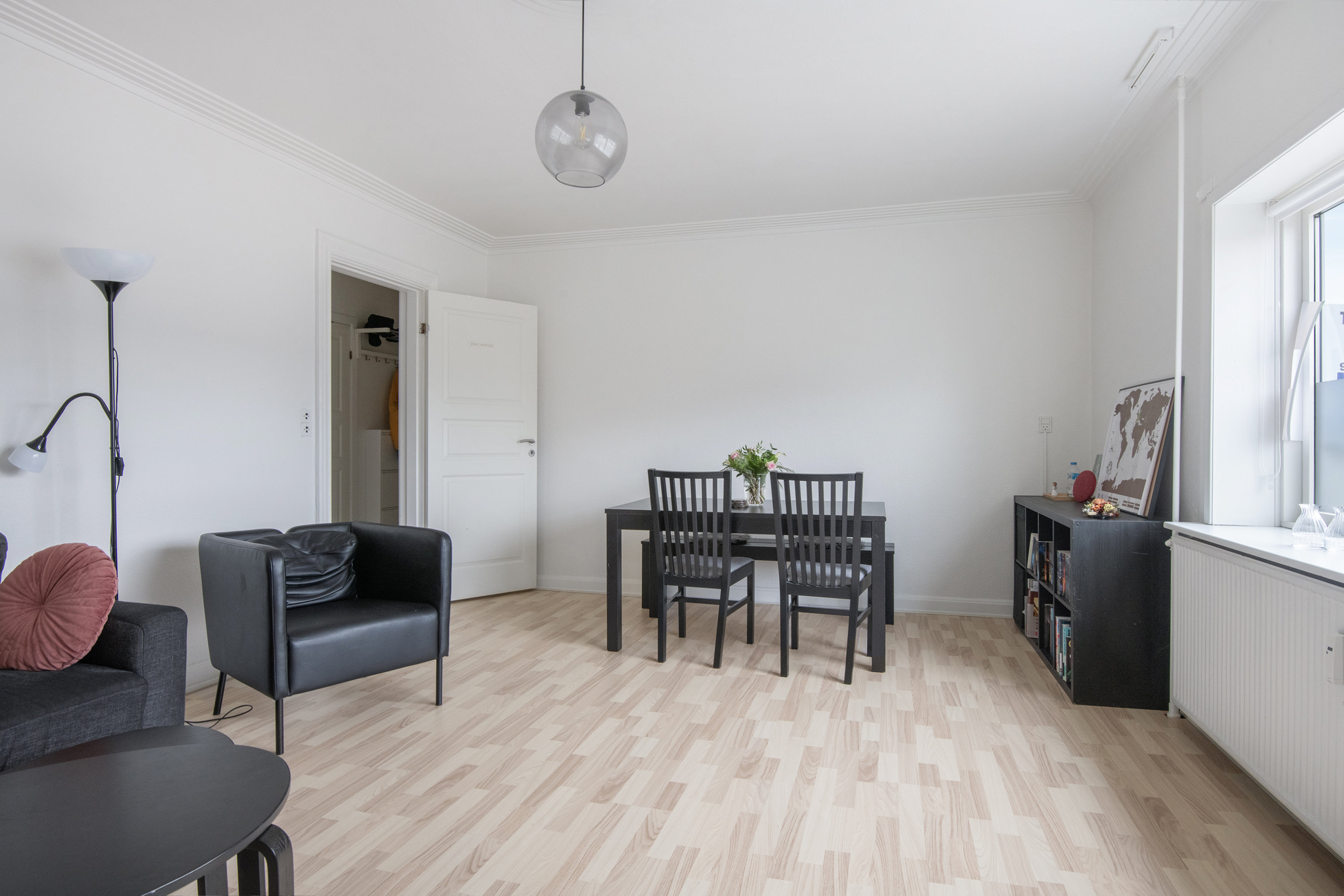 Fremhævet stue billede i fuldskærmstilstand. Billede af Hadsundvej 117, st.. tv., 9000 Aalborg