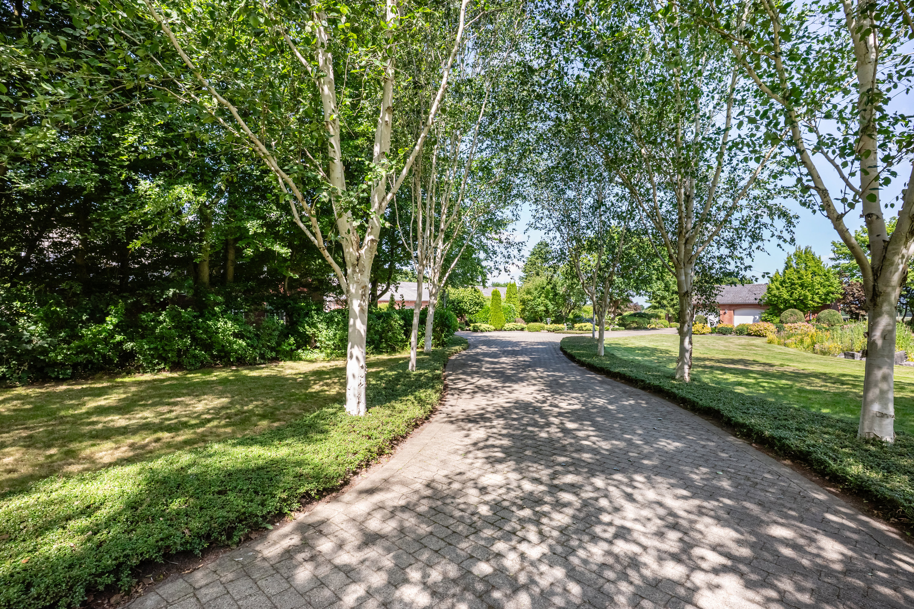 Fremhævet indkørsel billede i fuldskærmstilstand. Billede af Smedegårdvej 11, Tvis, 7500 Holstebro