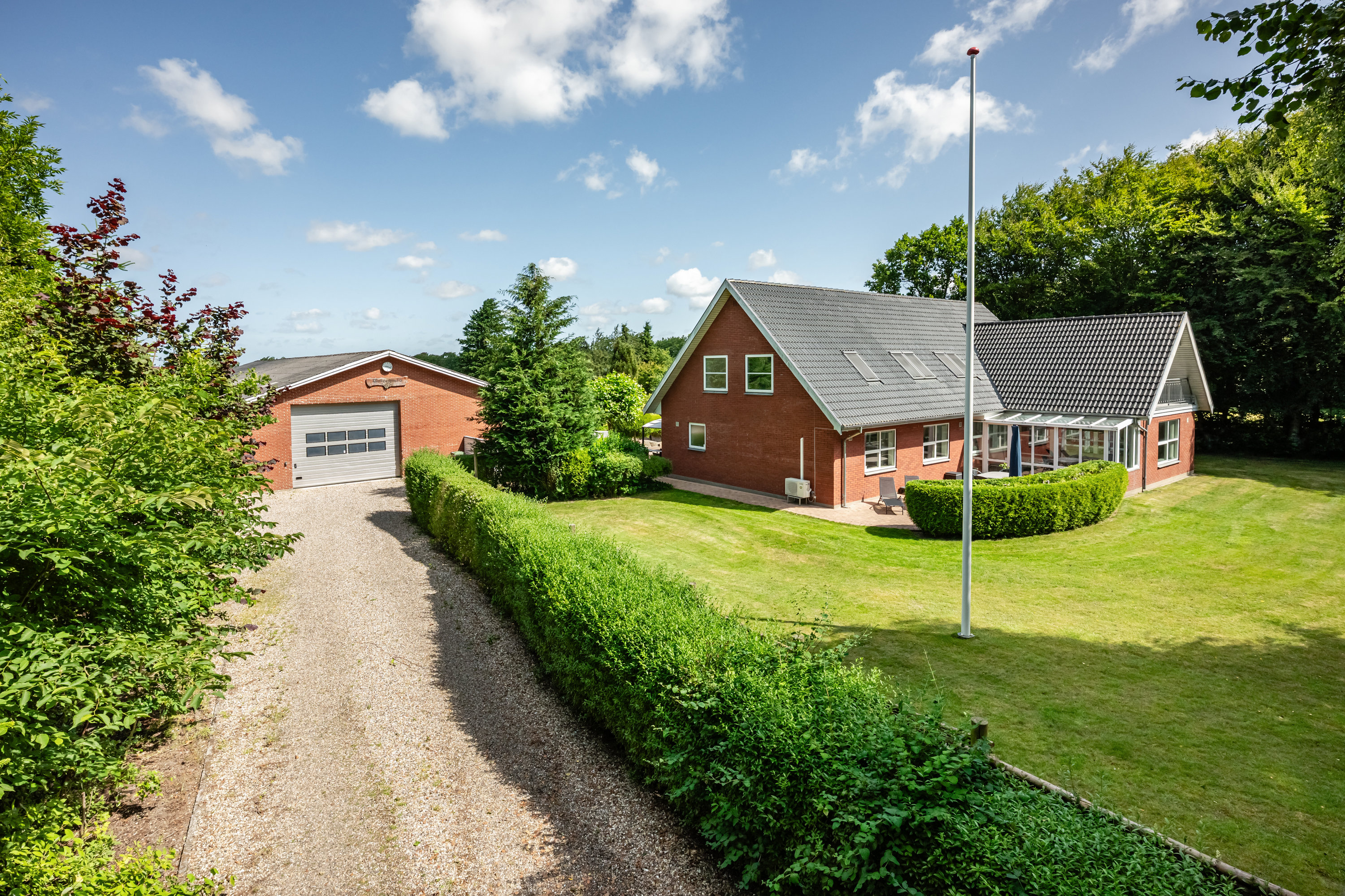 Fremhævet ejendommen billede i fuldskærmstilstand. Billede af Smedegårdvej 11, Tvis, 7500 Holstebro