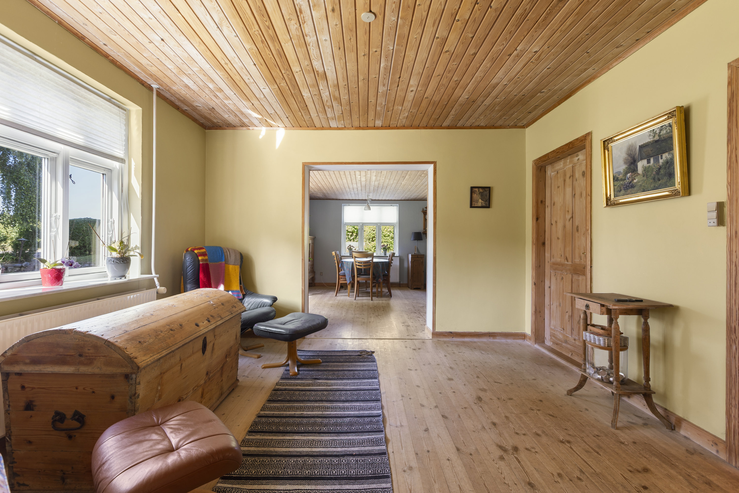 Fremhævet stue billede i fuldskærmstilstand. Billede af Nybyvej 6, 4400 Kalundborg