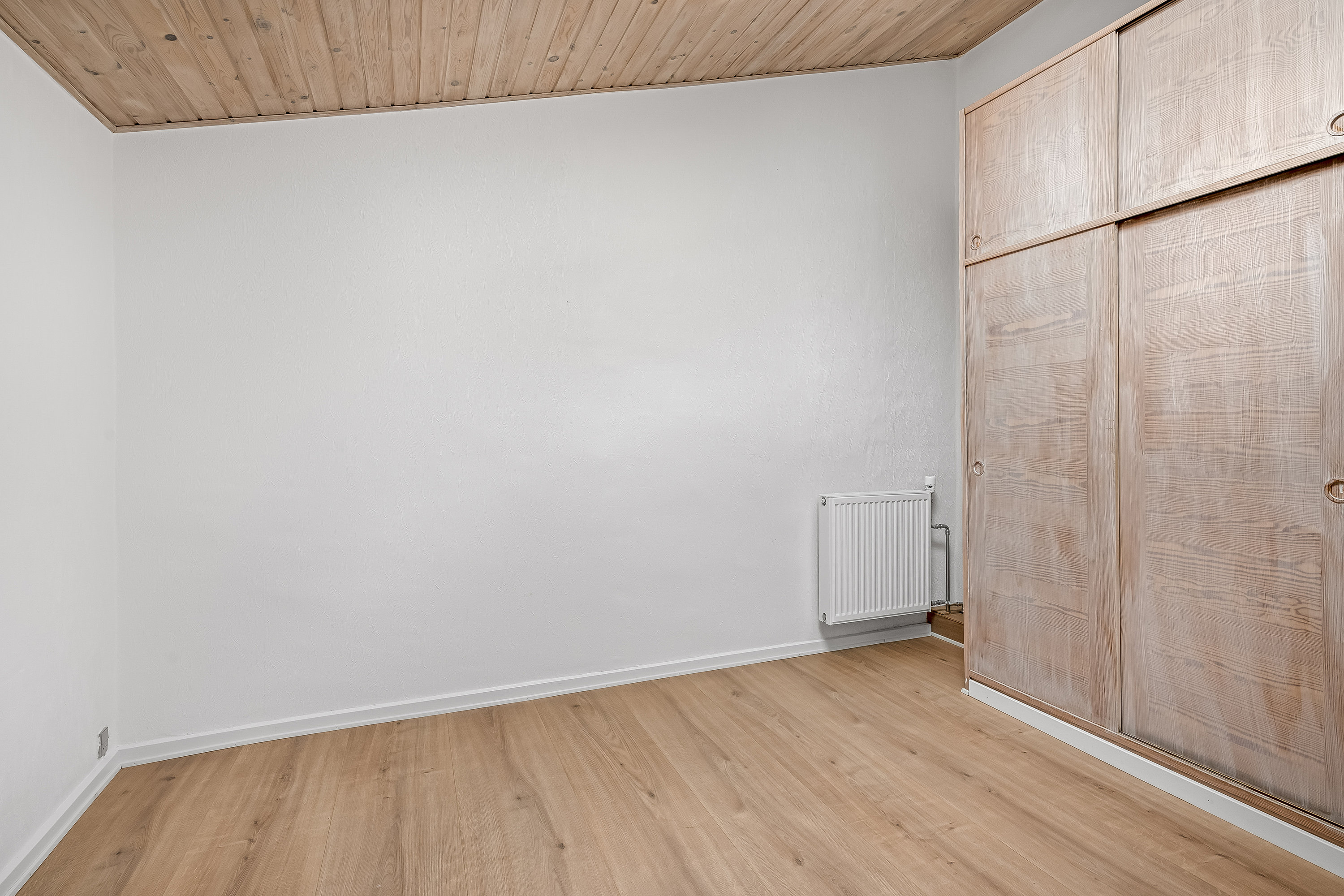 Fremhævet soveværelse billede i fuldskærmstilstand. Billede af Klitrosevej 19, 7500 Holstebro