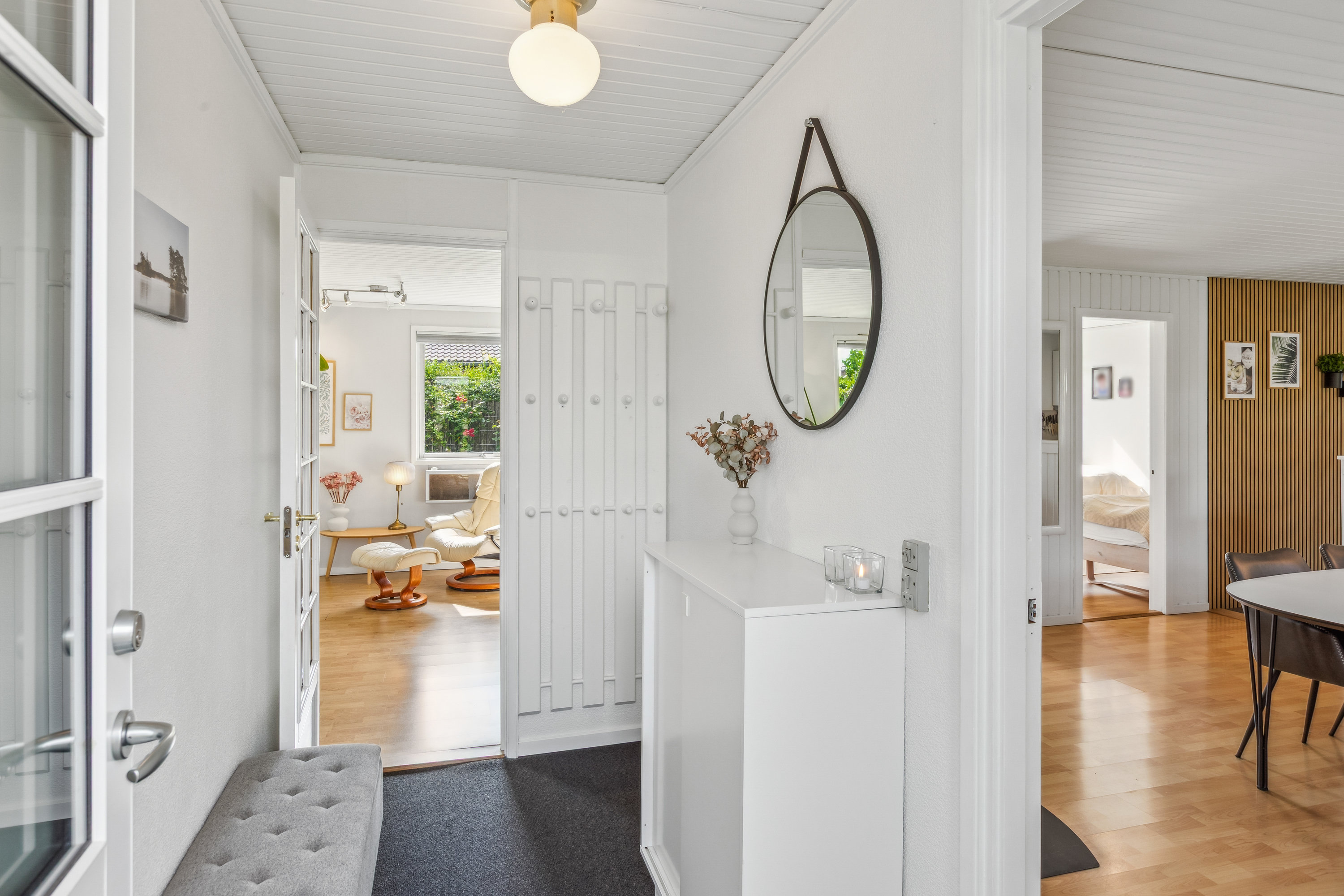 Fremhævet gang billede i fuldskærmstilstand. Billede af Pretoria Alle 16, 2770 Kastrup