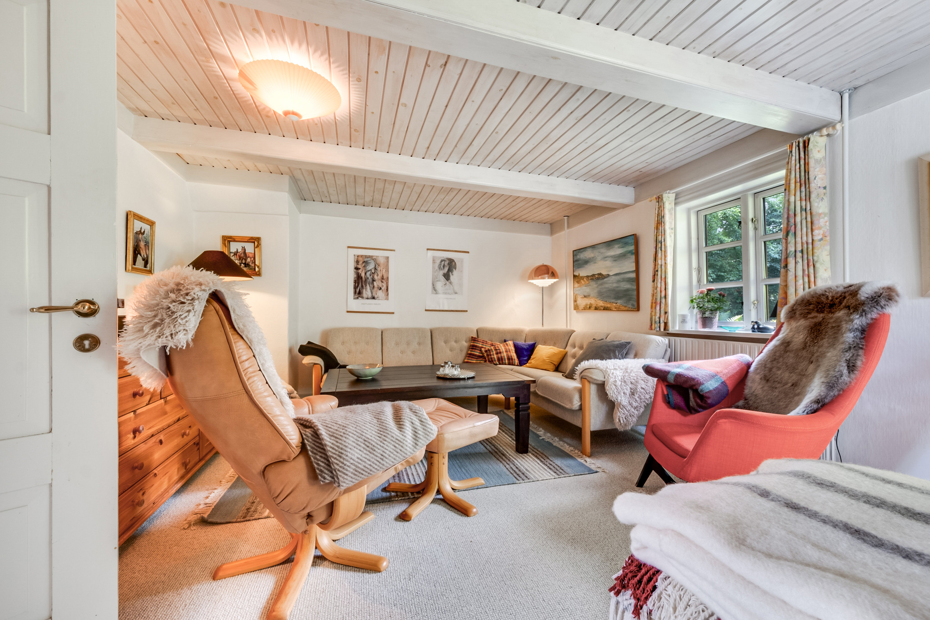 Fremhævet stue billede i fuldskærmstilstand. Billede af Strandbyvej 77, 5683 Haarby