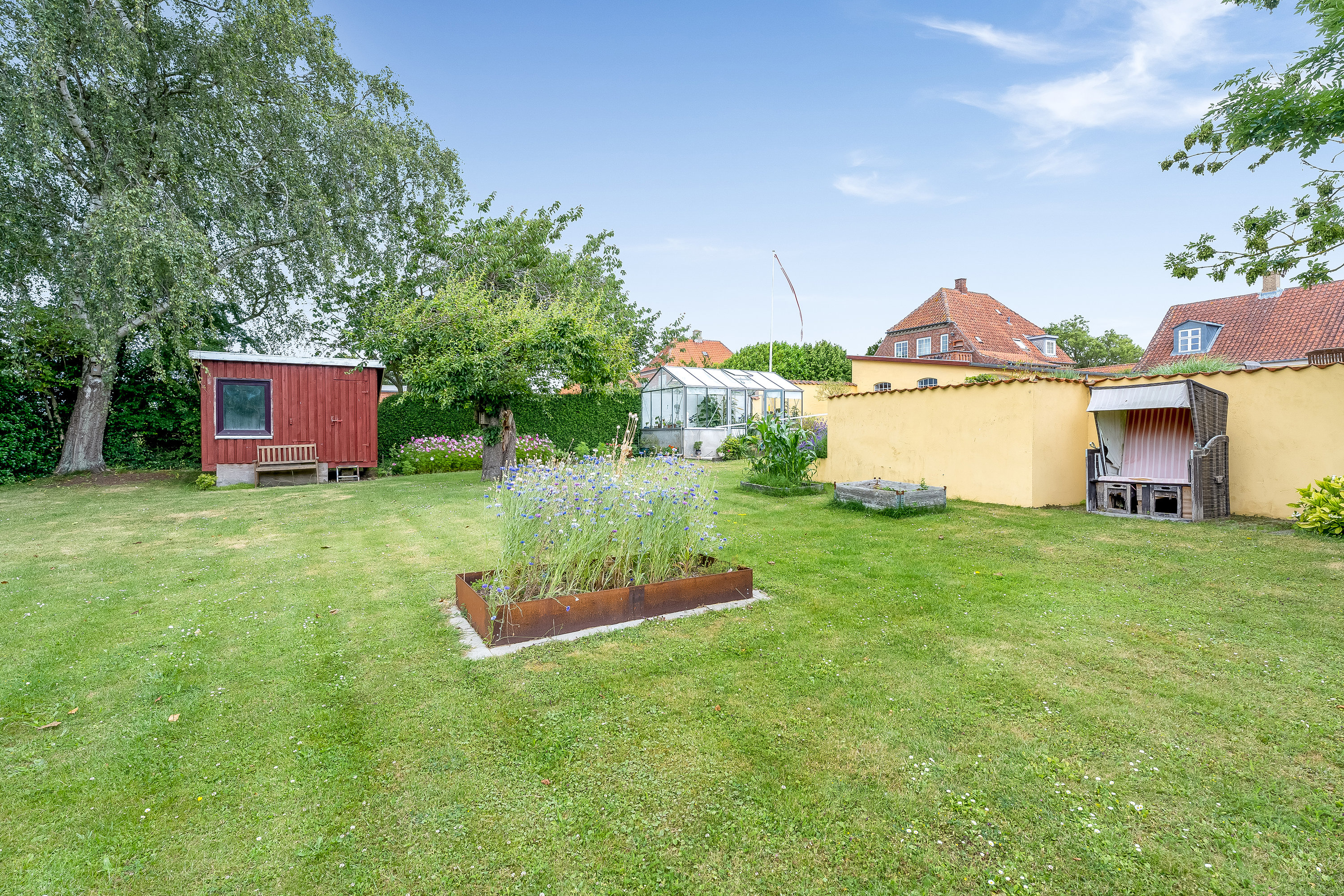 Fremhævet have billede i fuldskærmstilstand. Billede af Adelgade 4B og 4A, 4880 Nysted