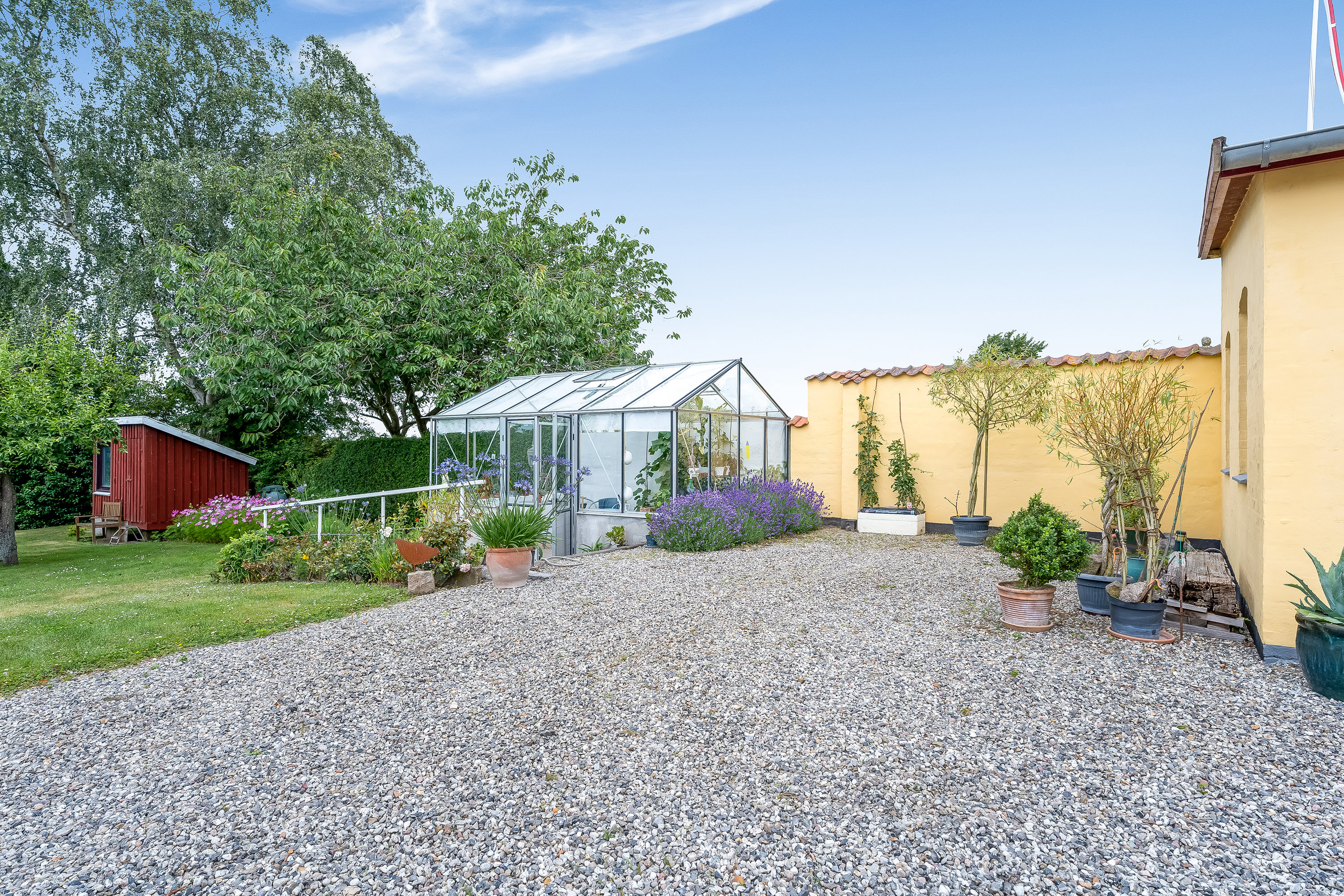 Fremhævet gårdsplads billede i fuldskærmstilstand. Billede af Adelgade 4B og 4A, 4880 Nysted