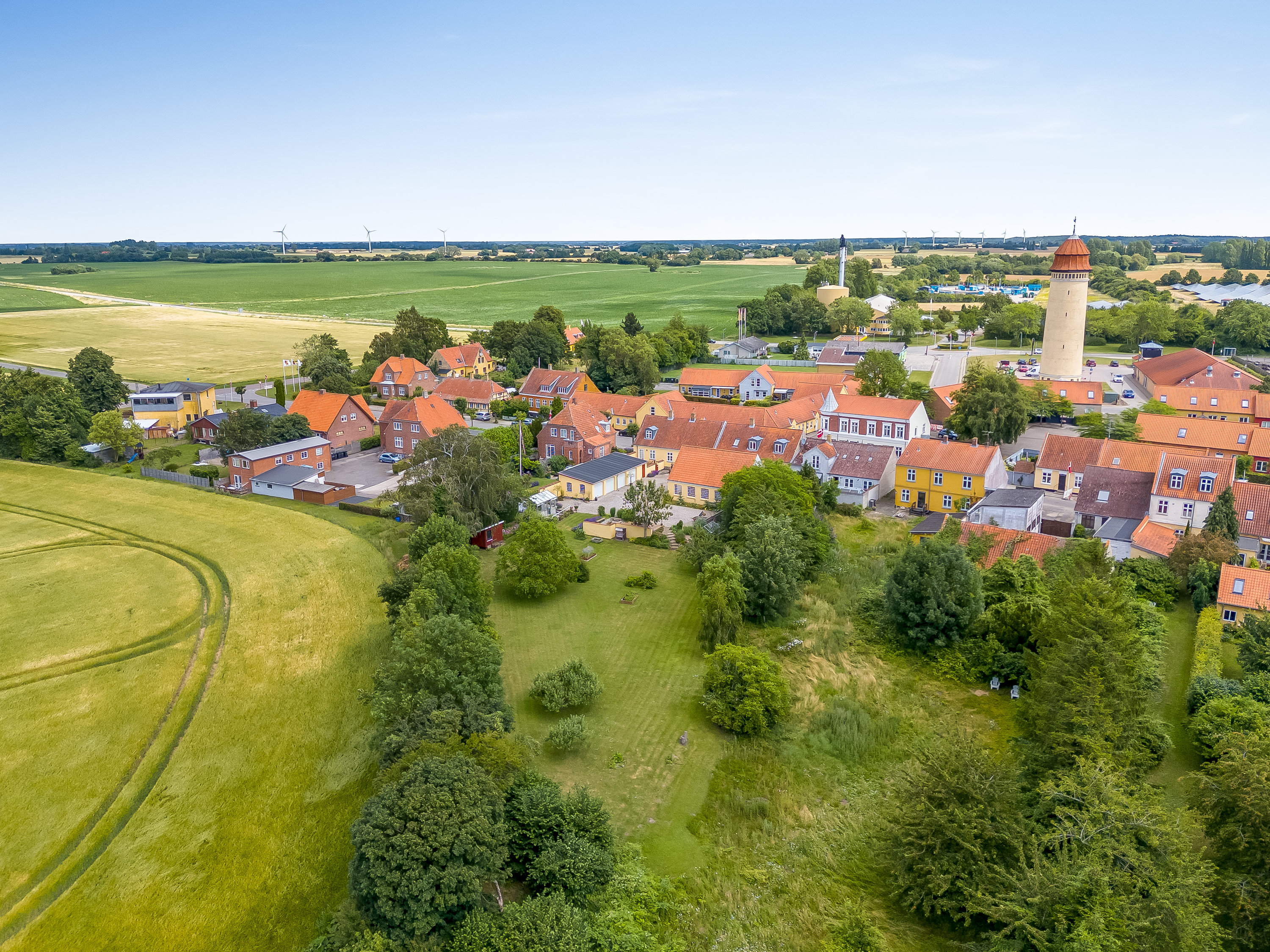 Fremhævet luftfoto billede i fuldskærmstilstand. Billede af Adelgade 4B og 4A, 4880 Nysted