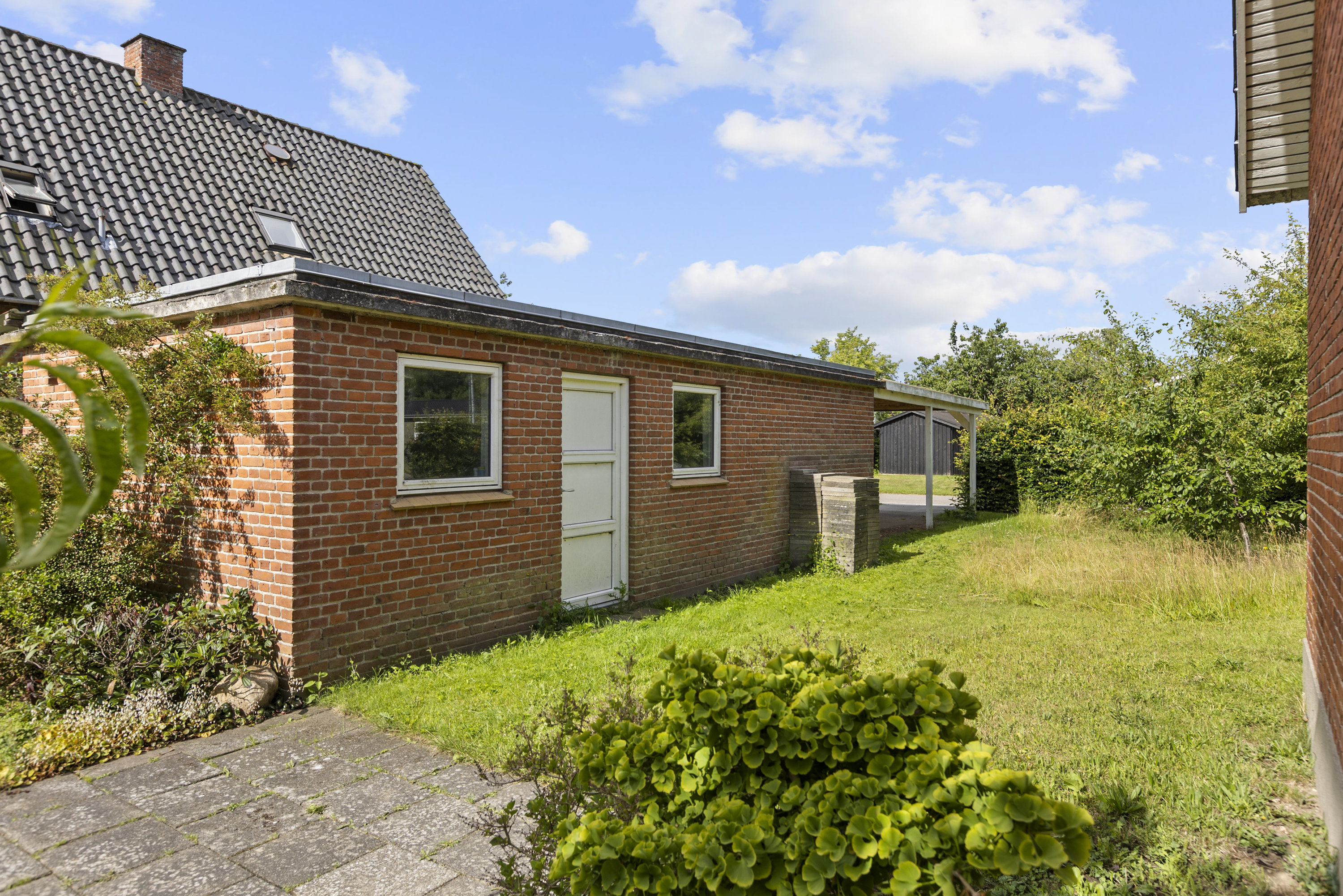 Fremhævet garage billede i fuldskærmstilstand. Billede af Skolevej 3, 4490 Jerslev Sjælland