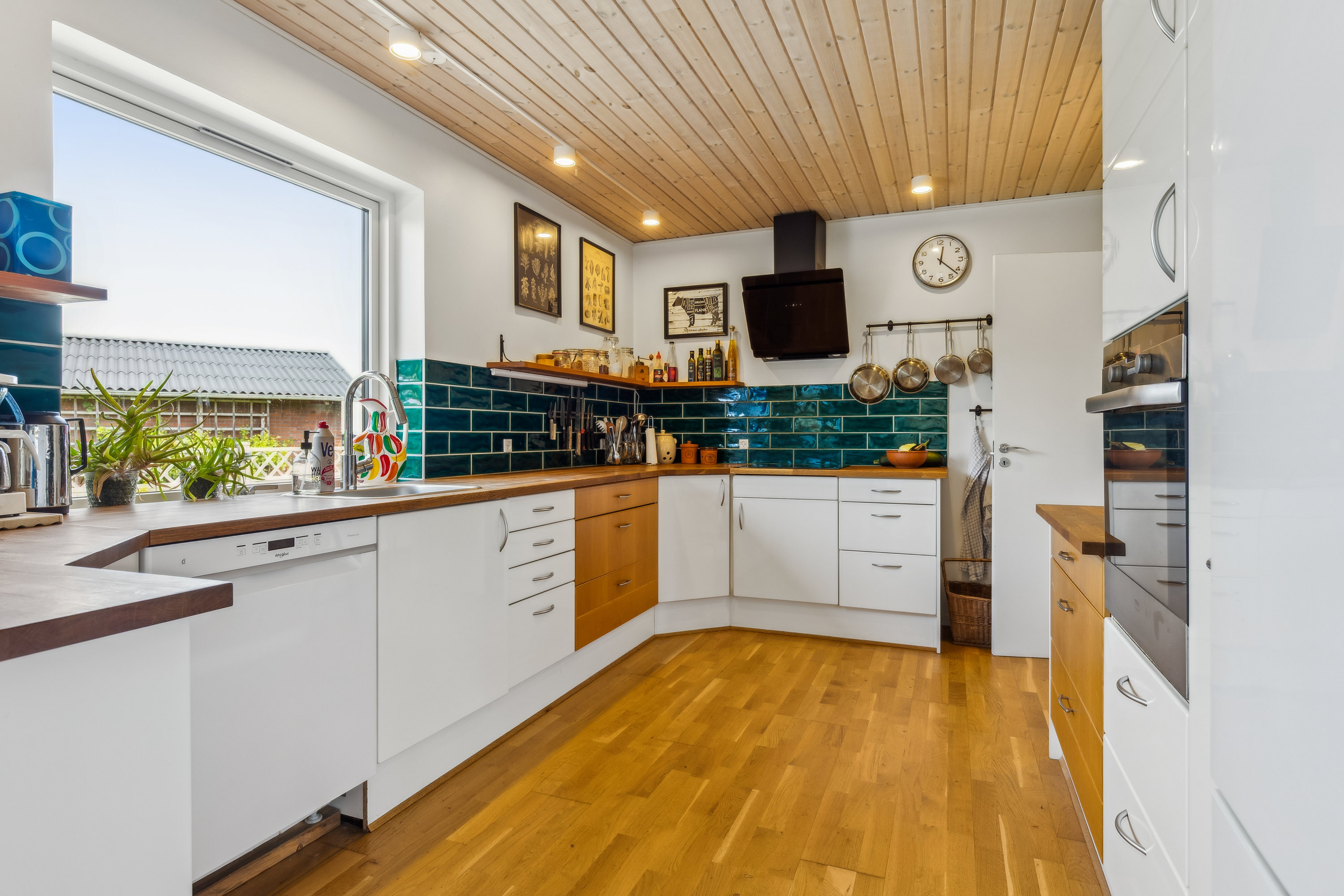 Miniaturebillede 1: køkken. Billede af Sejetvej 9 og 11, Skjold, 7130 Juelsminde