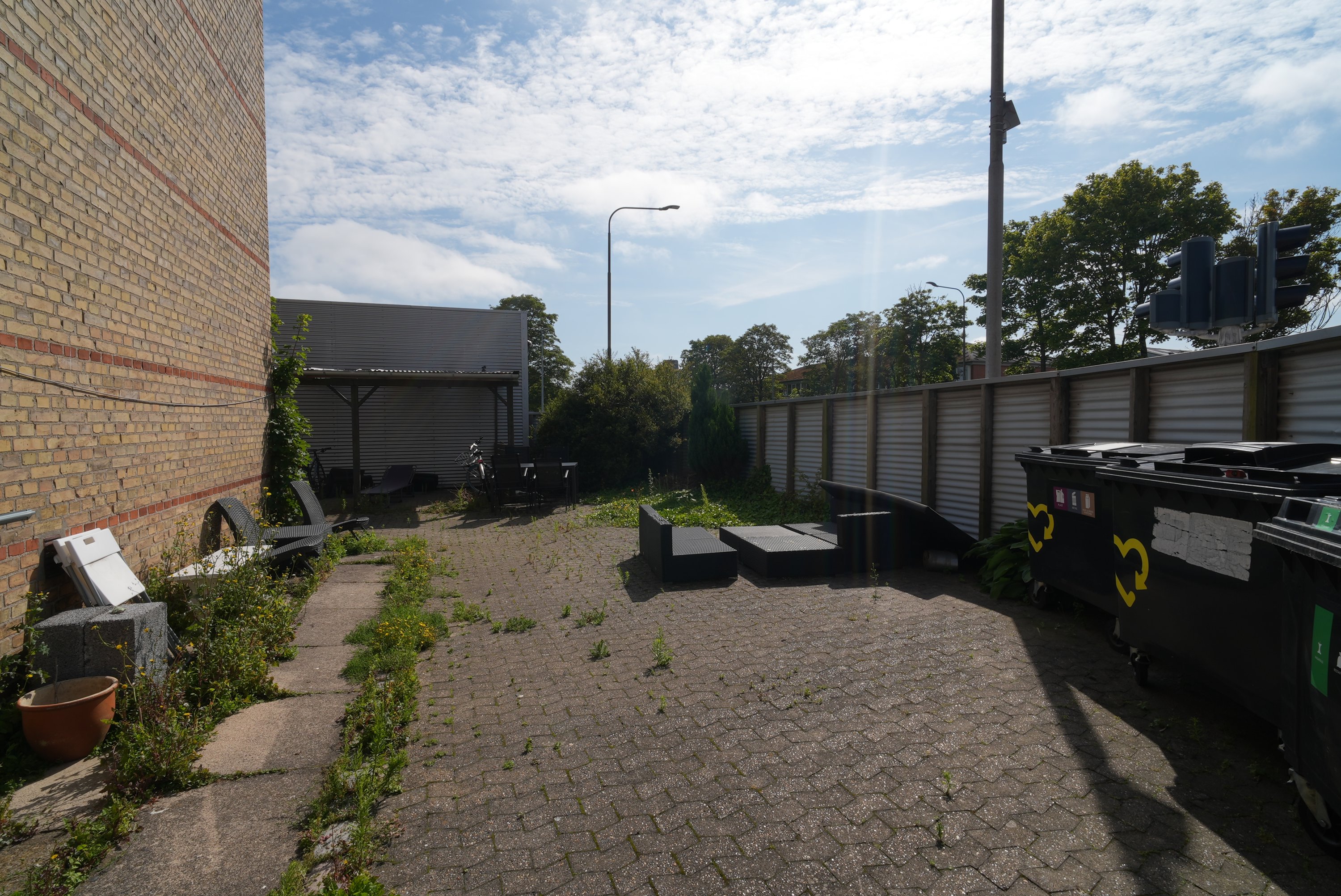 Fremhævet fælles baggård billede i fuldskærmstilstand. Billede af Hadsundvej 117, st.. tv., 9000 Aalborg