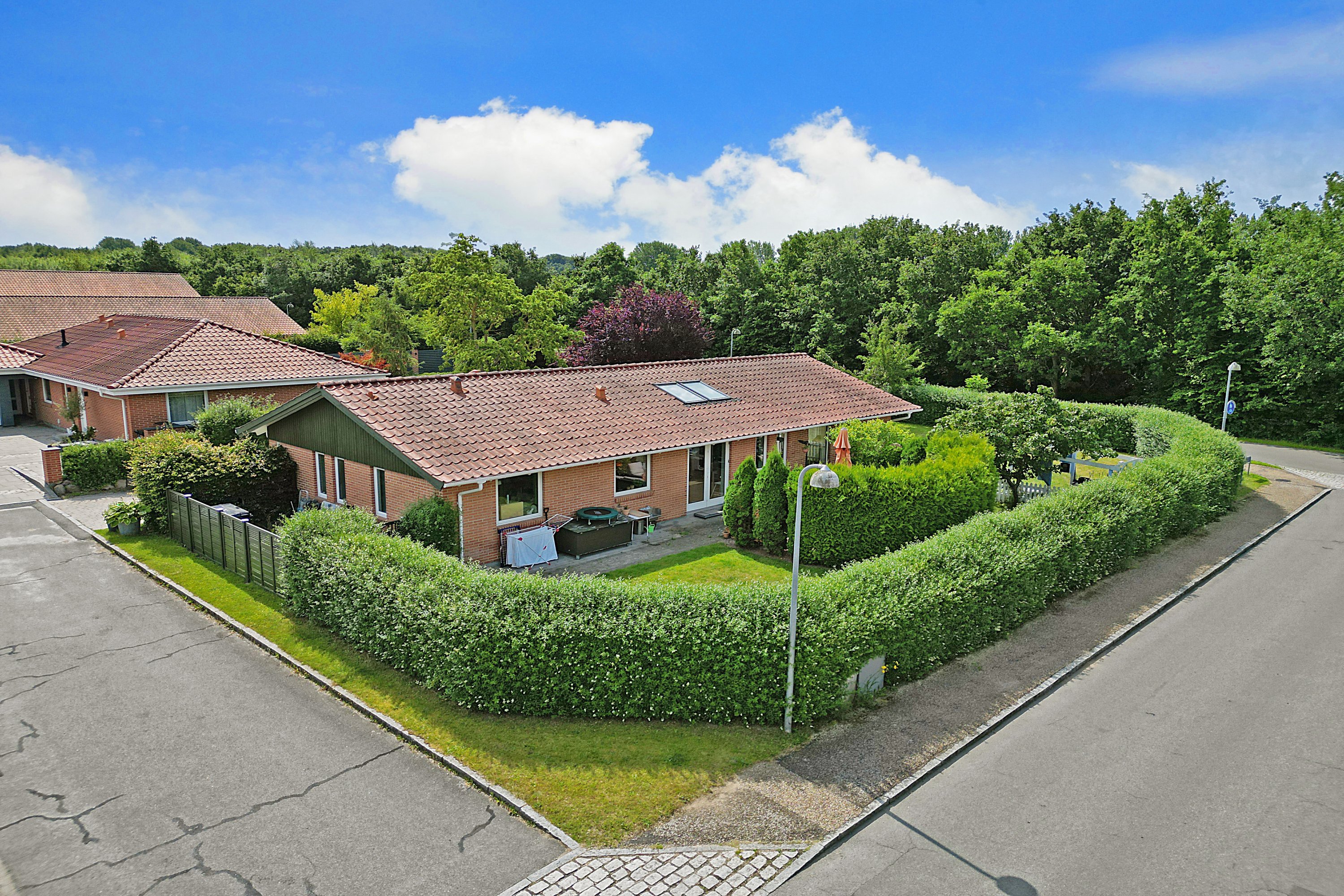 Fremhævet luftfoto billede i fuldskærmstilstand. Billede af Mølleengen 2, 3550 Slangerup