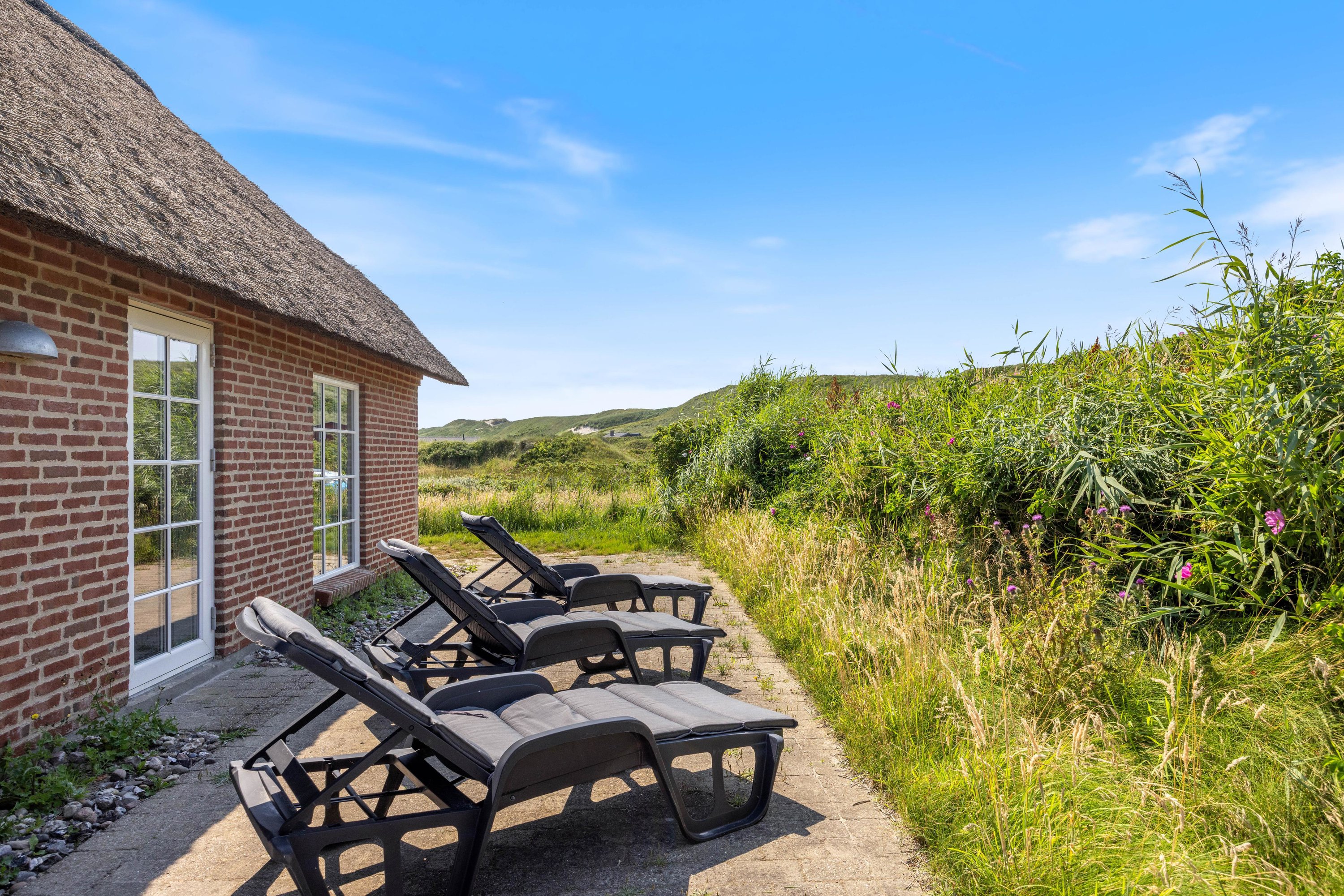 Fremhævet  billede i fuldskærmstilstand. Billede af Tingodden 226, Aargab, 6960 Hvide Sande