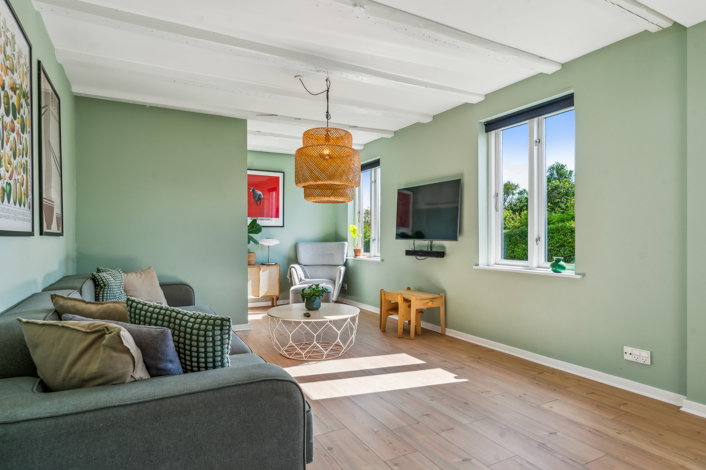 Fremhævet stue billede i fuldskærmstilstand. Billede af Darlingsvej 7, Bækkelund, 8700 Horsens