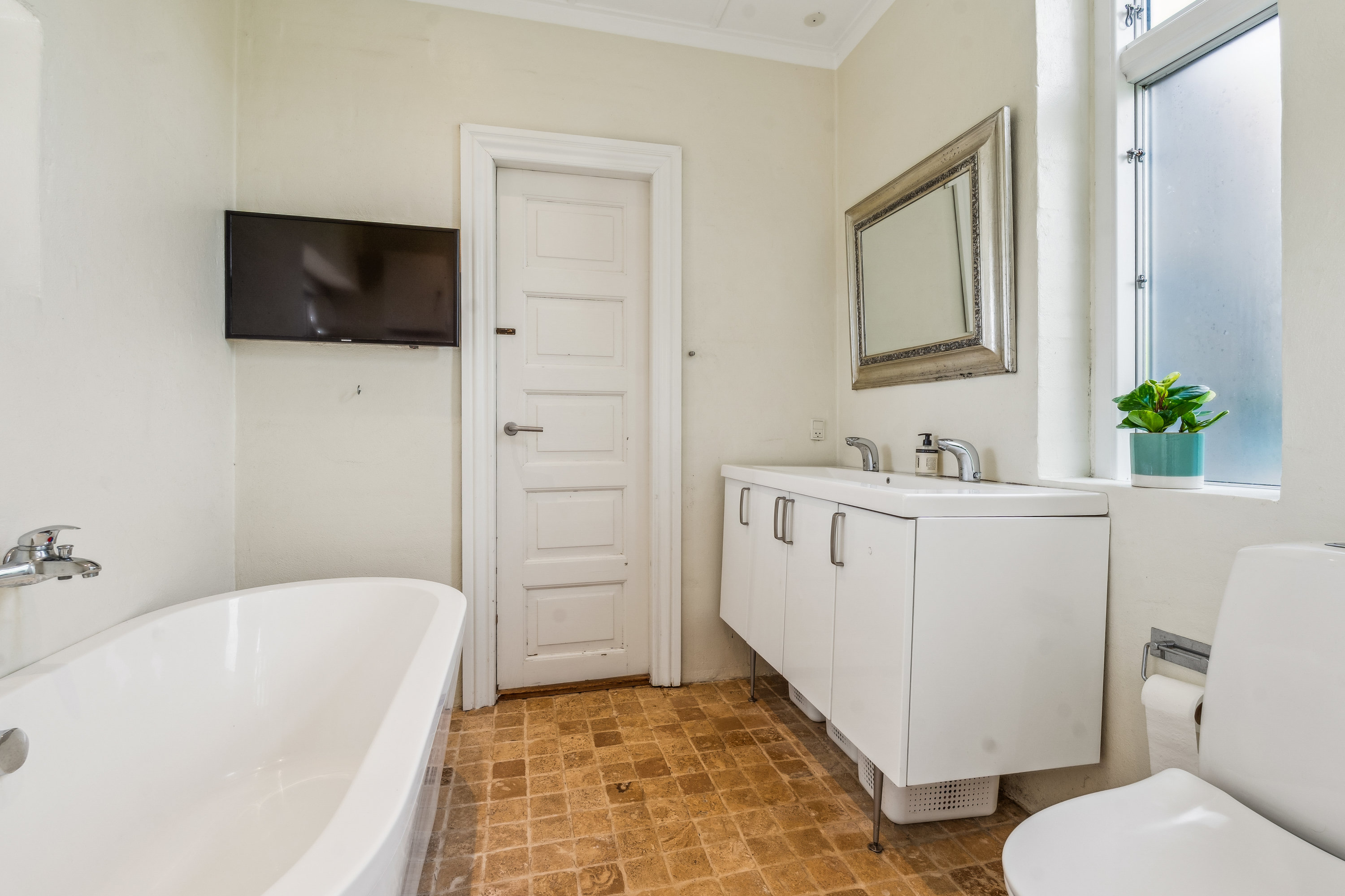 Fremhævet badeværelse billede i fuldskærmstilstand. Billede af Darlingsvej 7, Bækkelund, 8700 Horsens