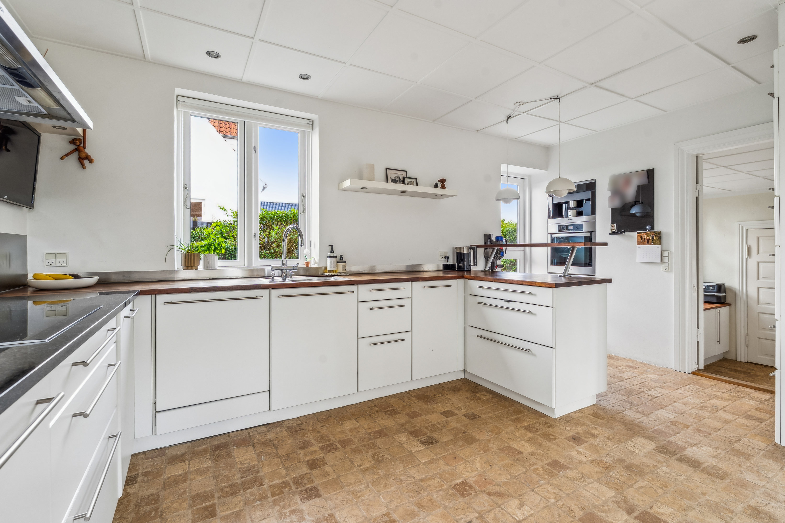 Fremhævet køkken billede i fuldskærmstilstand. Billede af Darlingsvej 7, Bækkelund, 8700 Horsens