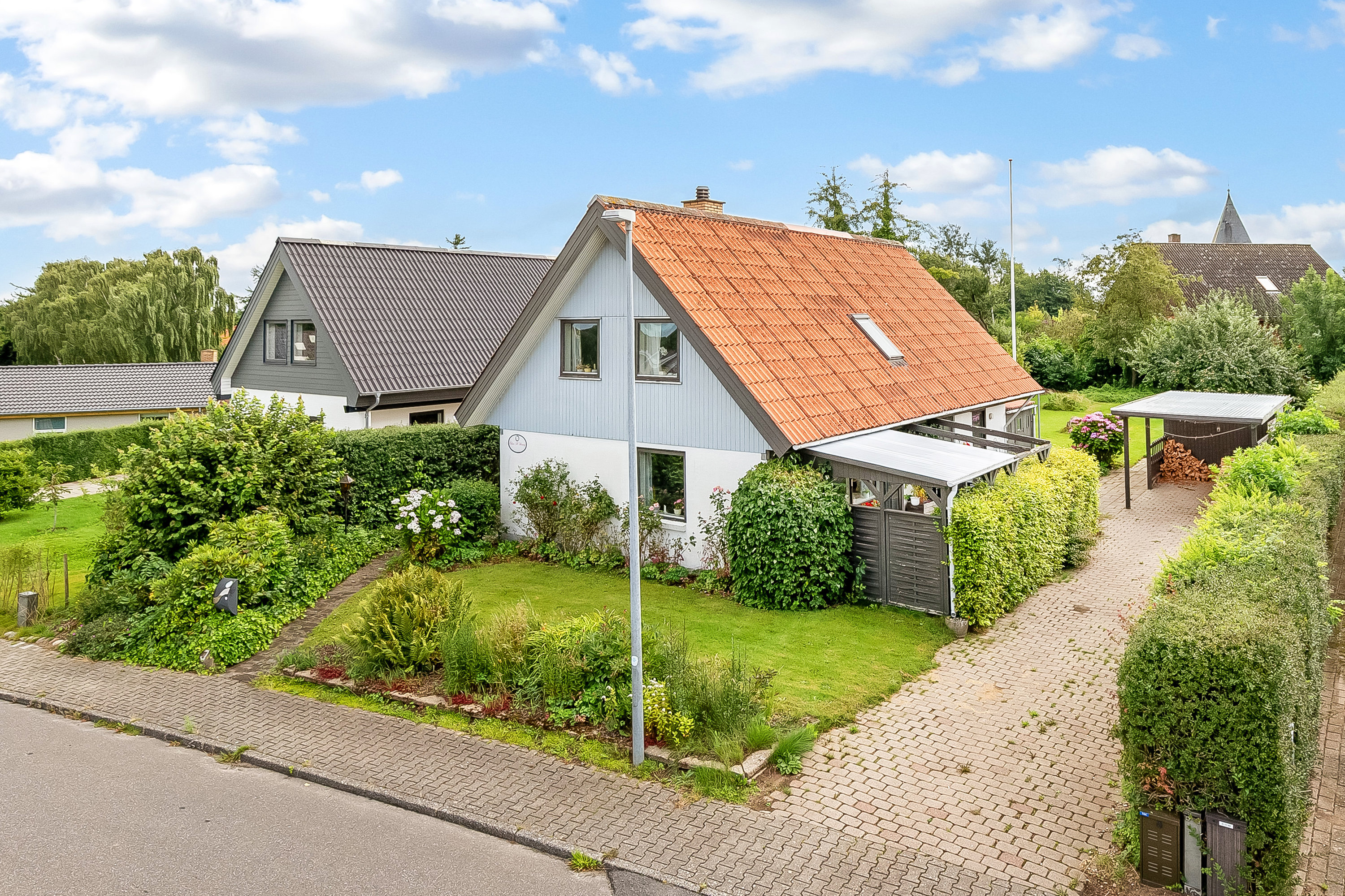 Fremhævet mastefoto billede i fuldskærmstilstand. Billede af Søskendevej 5, Erritsø, 7000 Fredericia