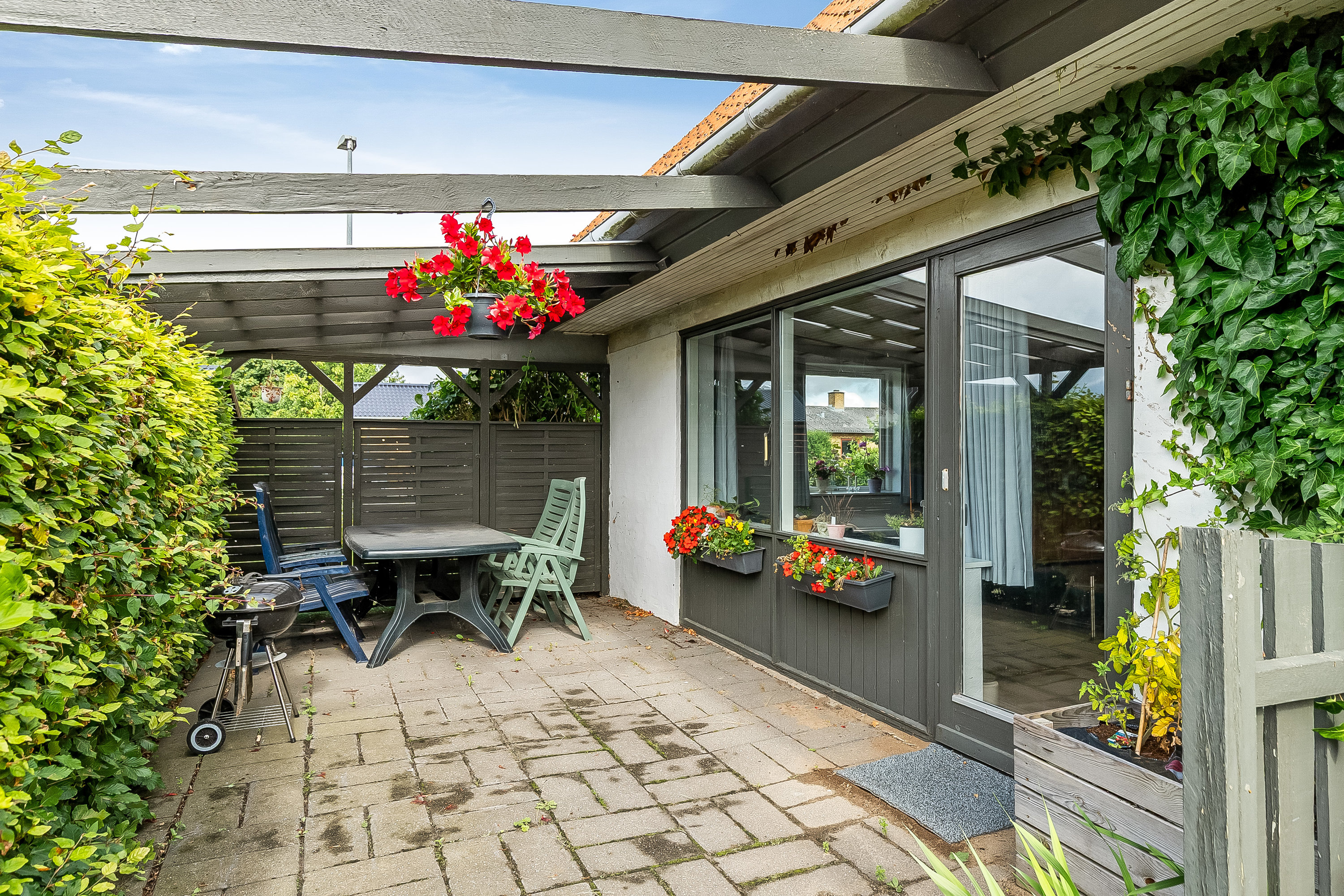 Fremhævet terrasse billede i fuldskærmstilstand. Billede af Søskendevej 5, Erritsø, 7000 Fredericia