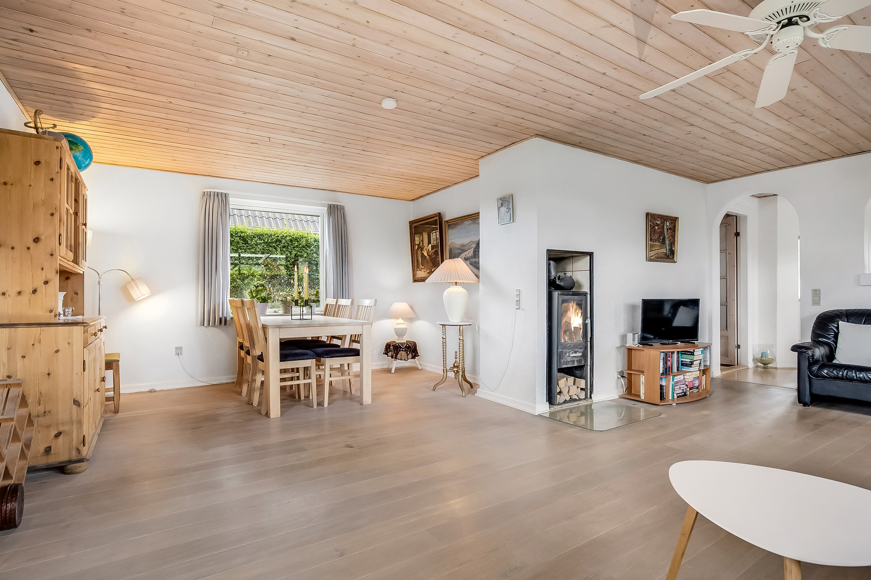 Fremhævet stue billede i fuldskærmstilstand. Billede af Søskendevej 5, Erritsø, 7000 Fredericia