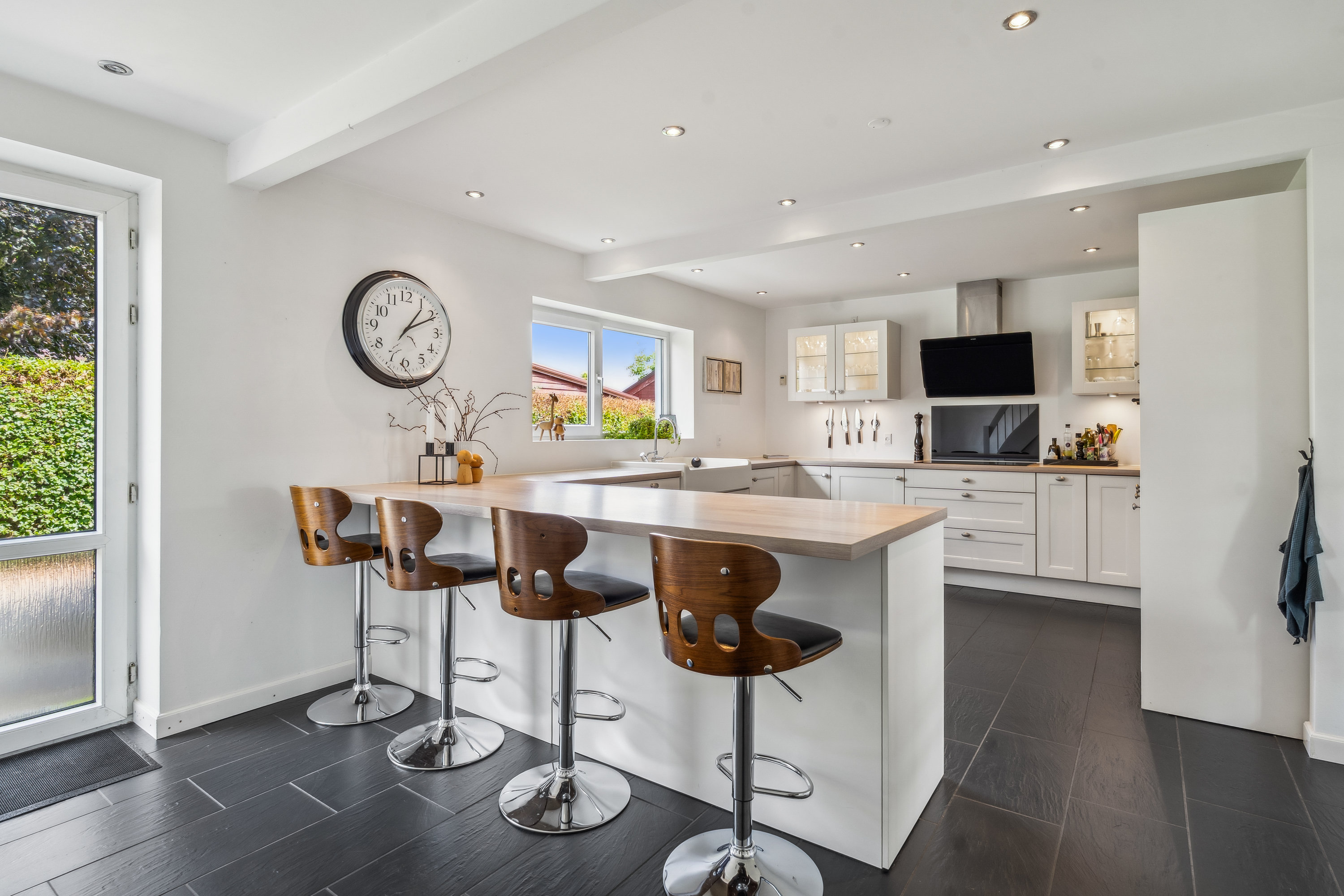 Fremhævet køkken billede i fuldskærmstilstand. Billede af Møllevej 21, 8783 Hornsyld