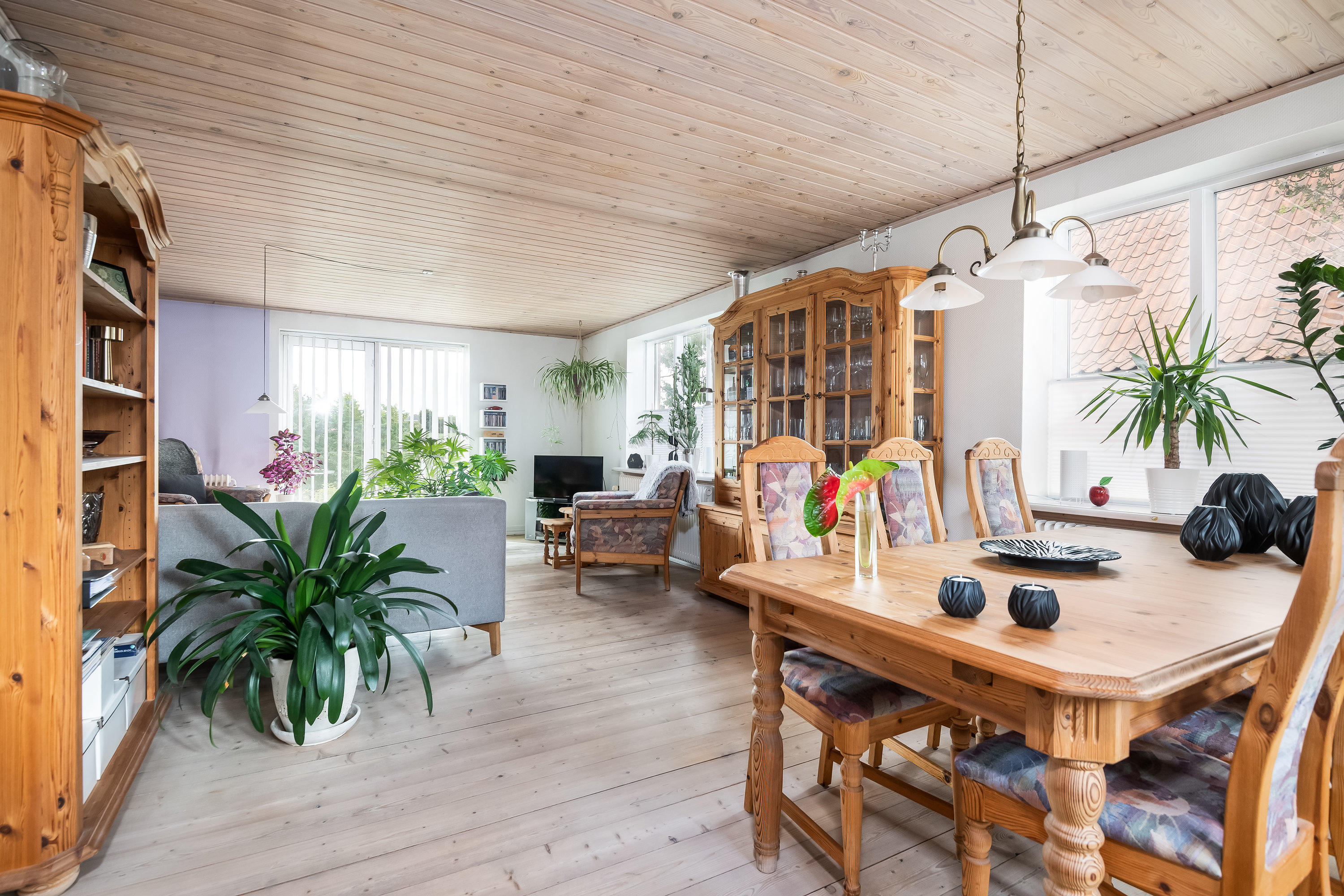 Fremhævet  billede i fuldskærmstilstand. Billede af Høngårdsvej 11, 9750 Østervrå